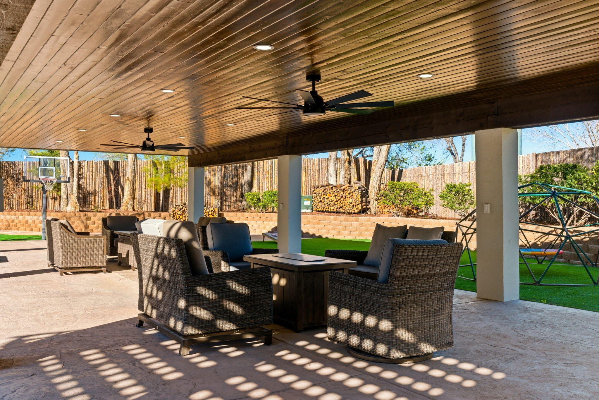 420 Calle Conejo Lane