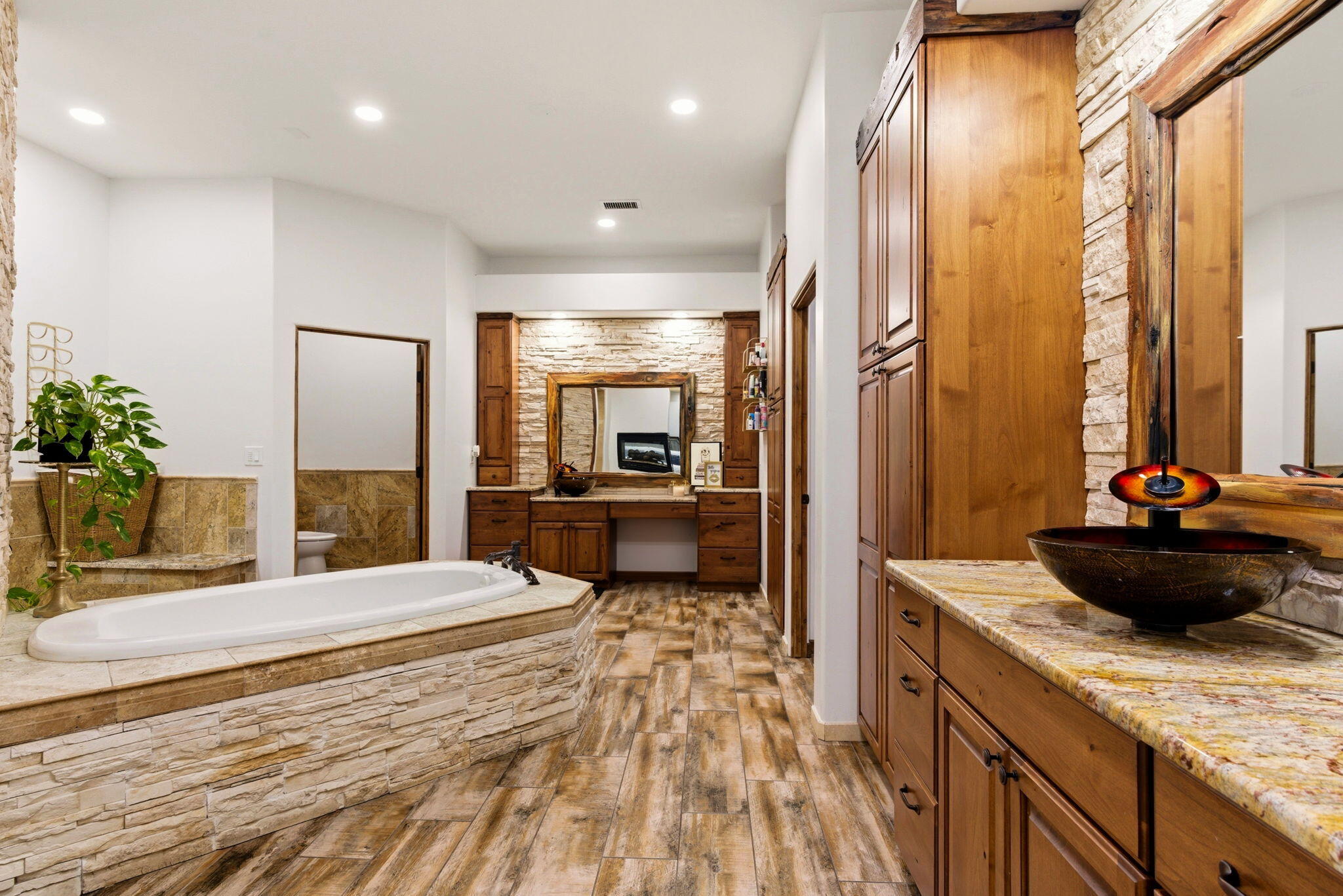 420 Calle Conejo Lane