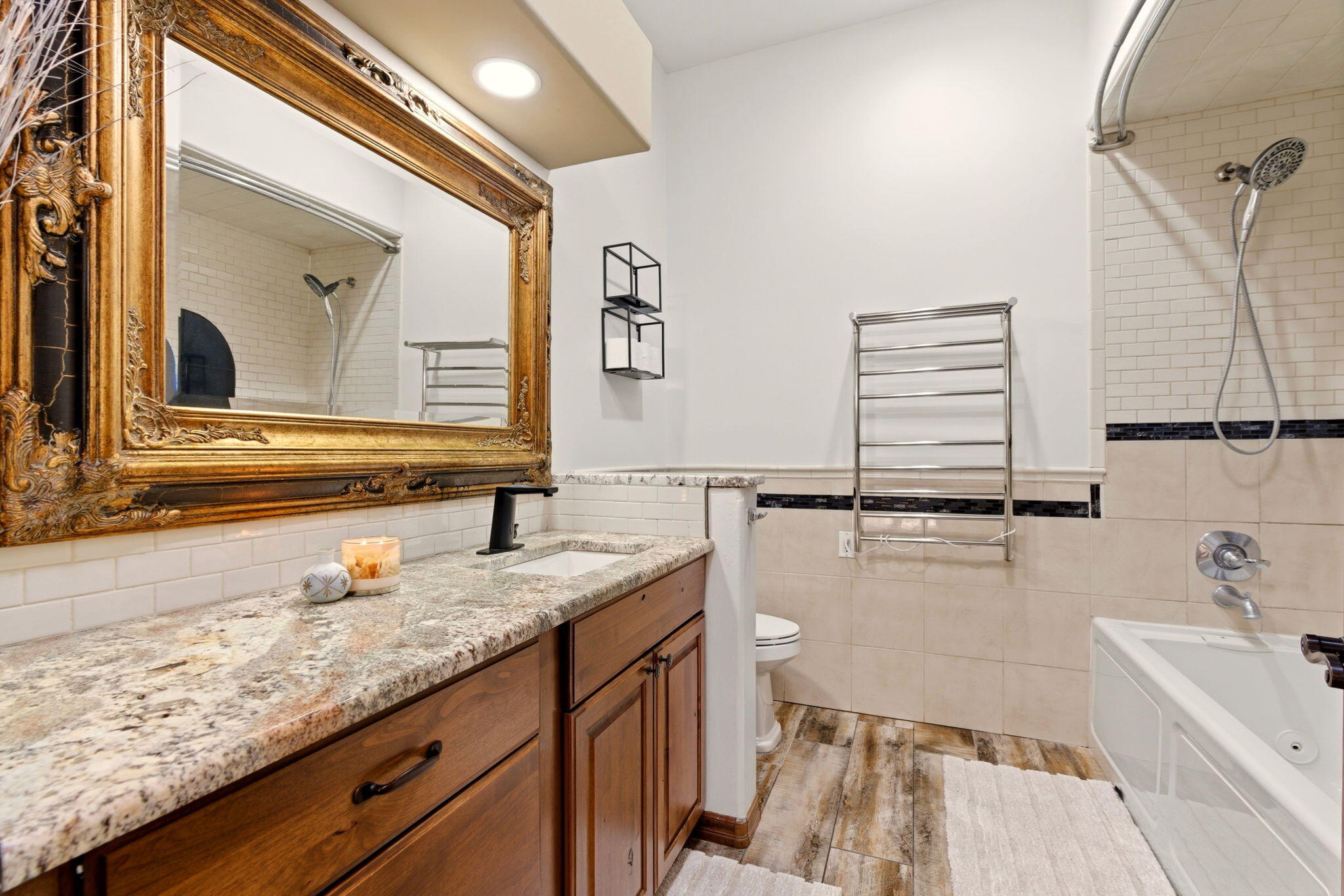 420 Calle Conejo Lane