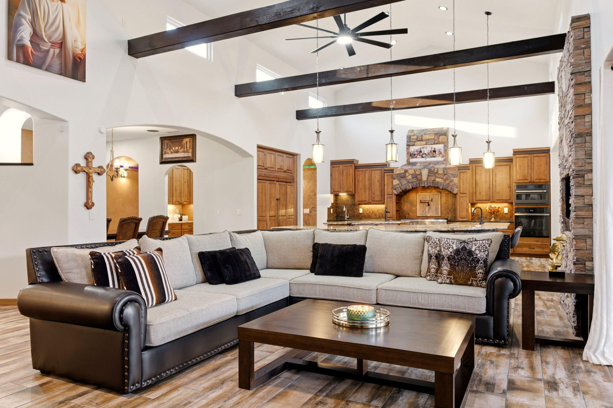 420 Calle Conejo Lane