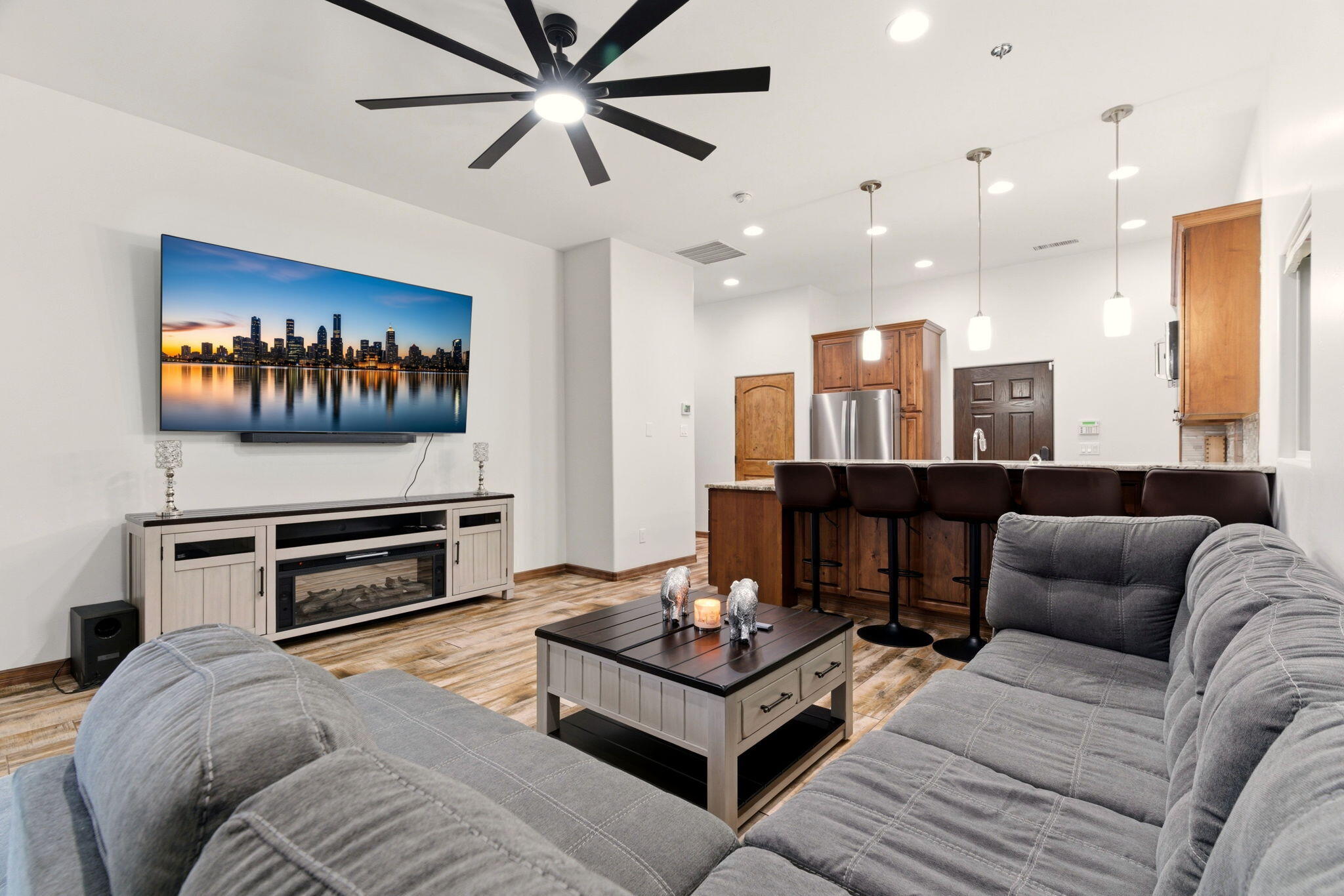 420 Calle Conejo Lane