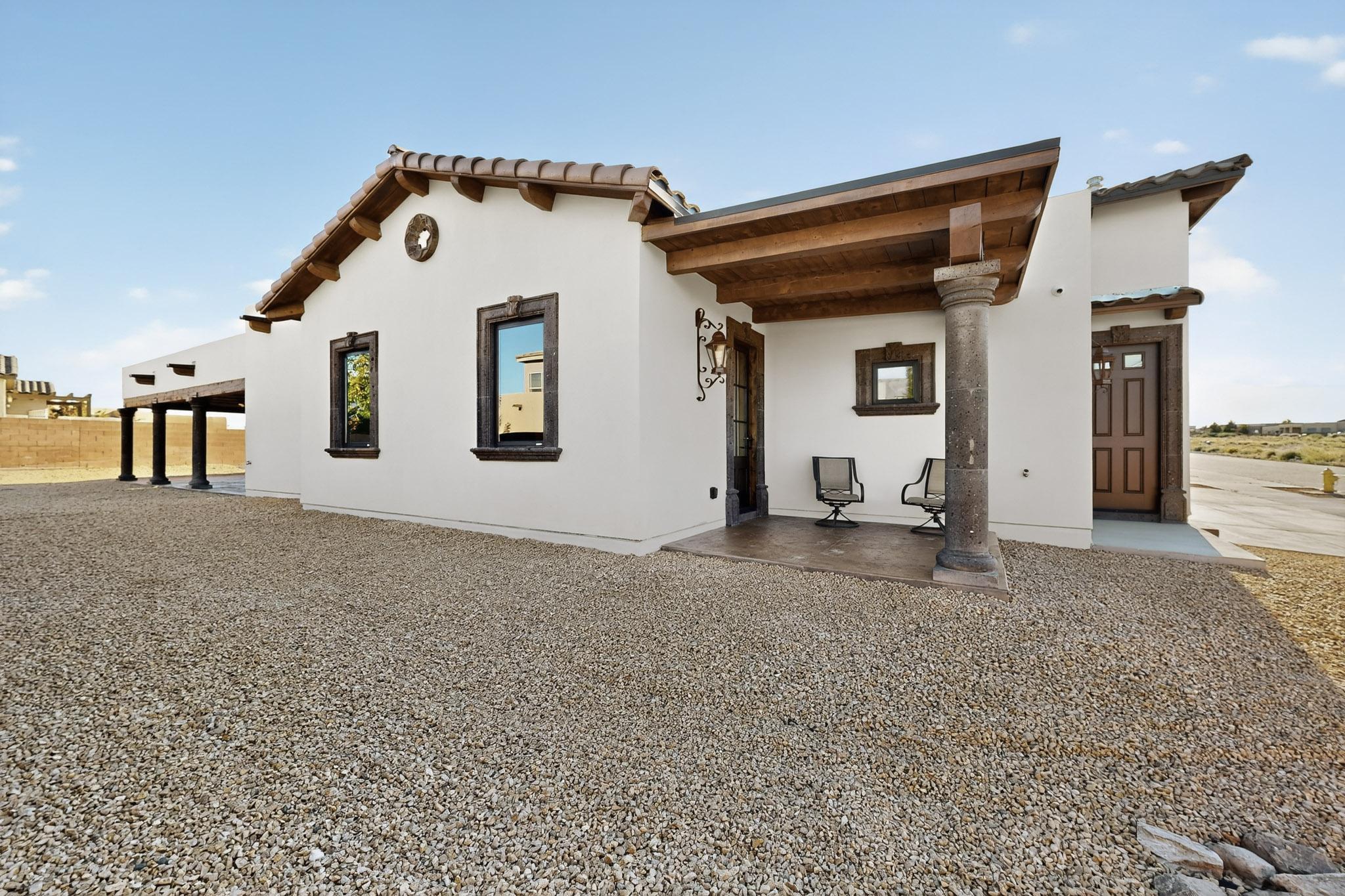 6224 Camino Alto Road NW