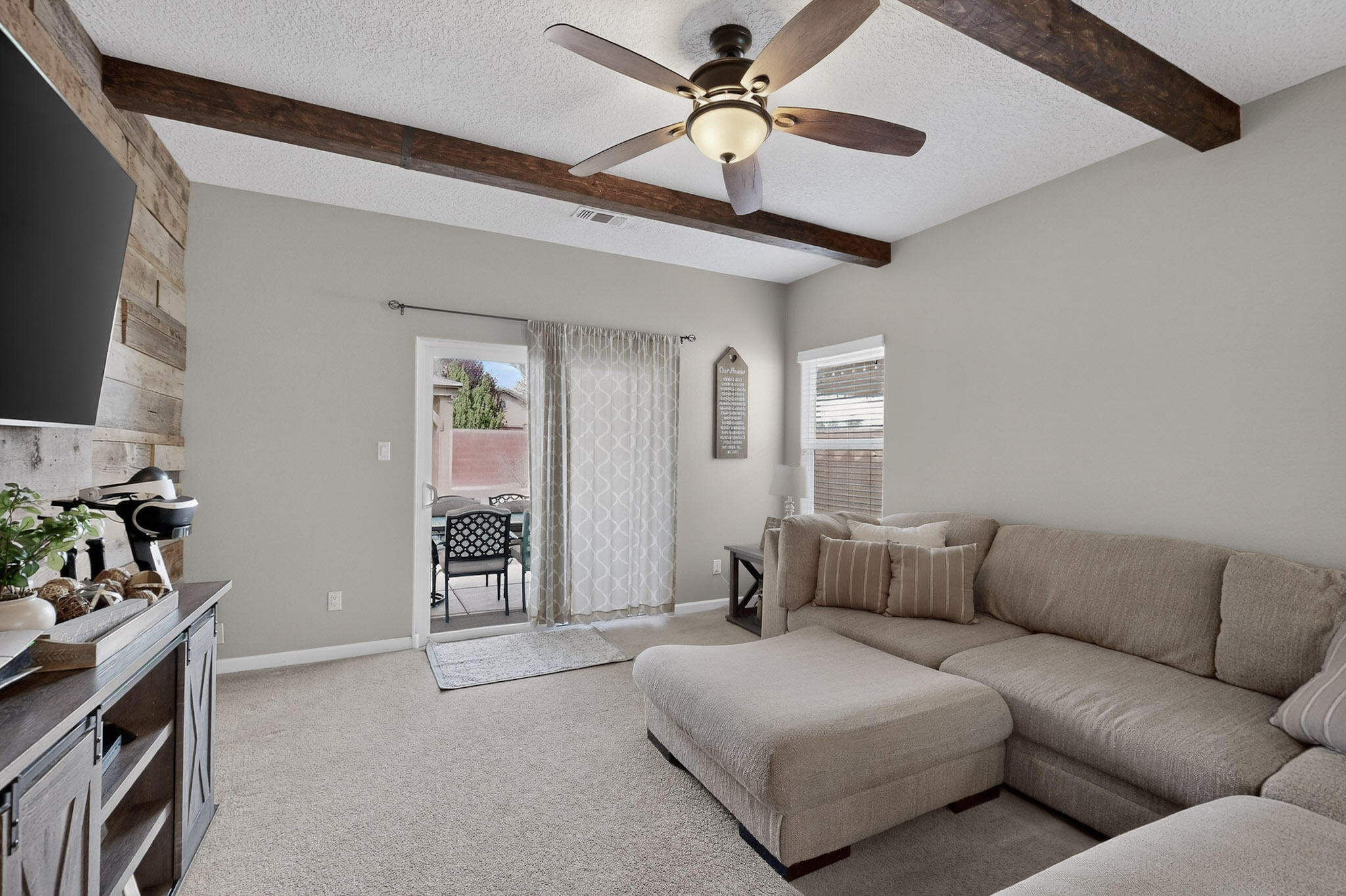 4029 Paseo Vista Place NE