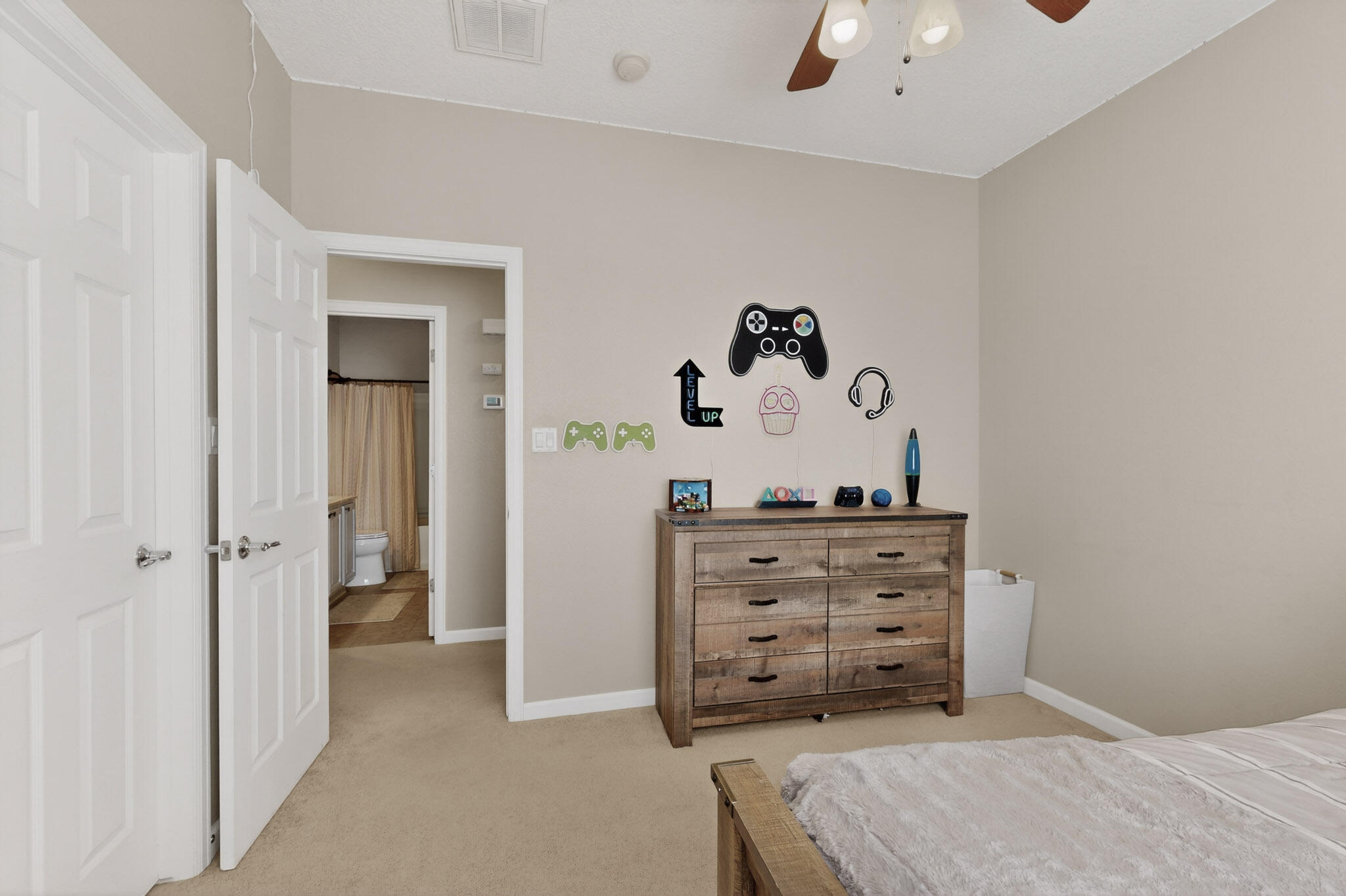 4029 Paseo Vista Place NE