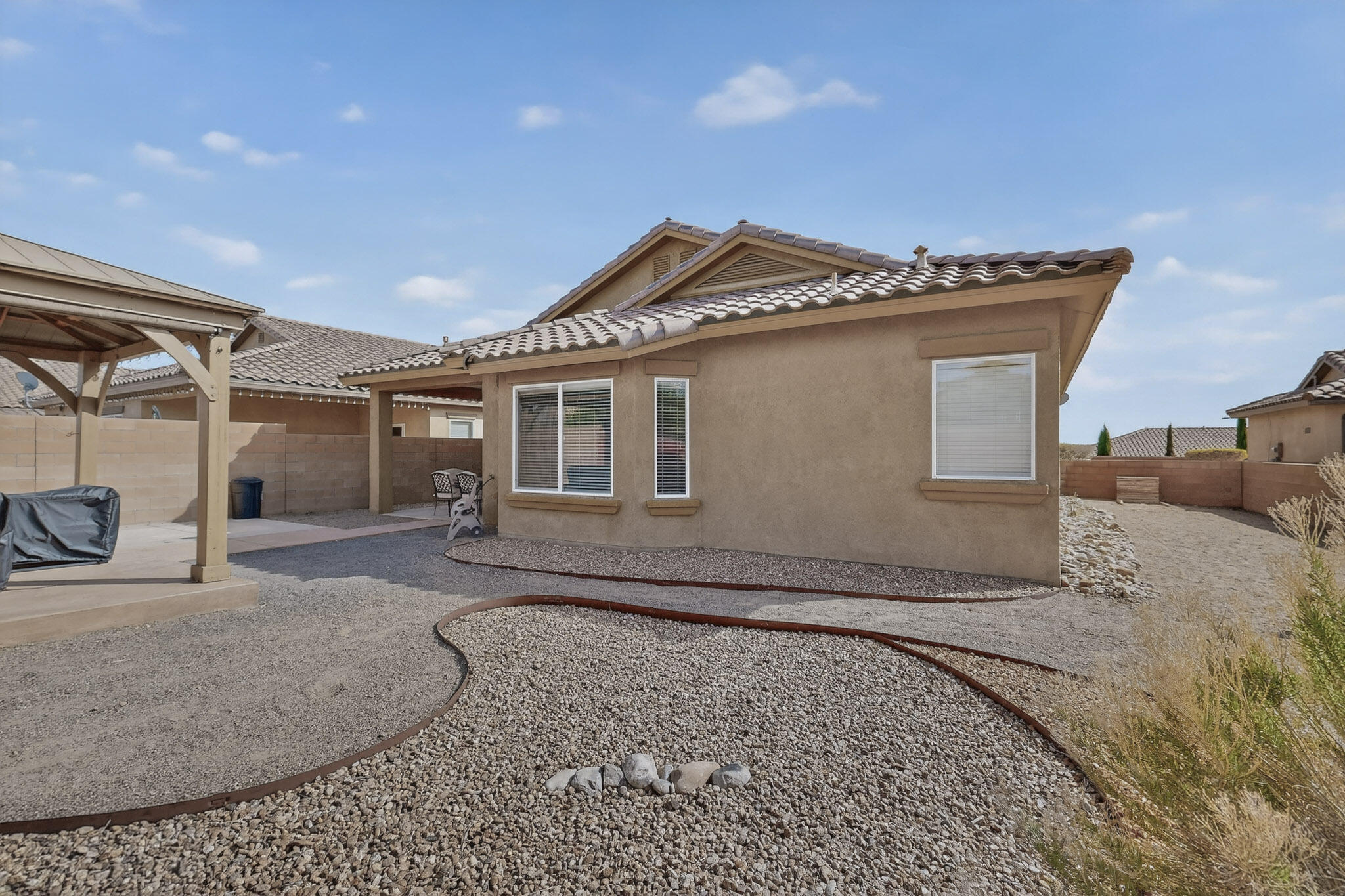 4029 Paseo Vista Place NE