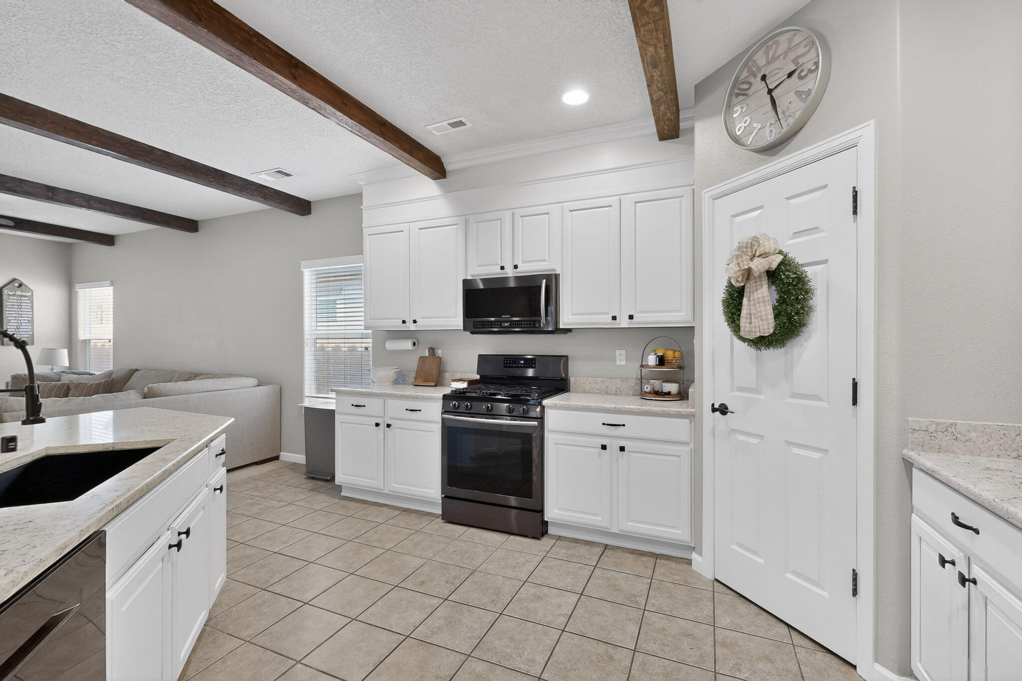 4029 Paseo Vista Place NE