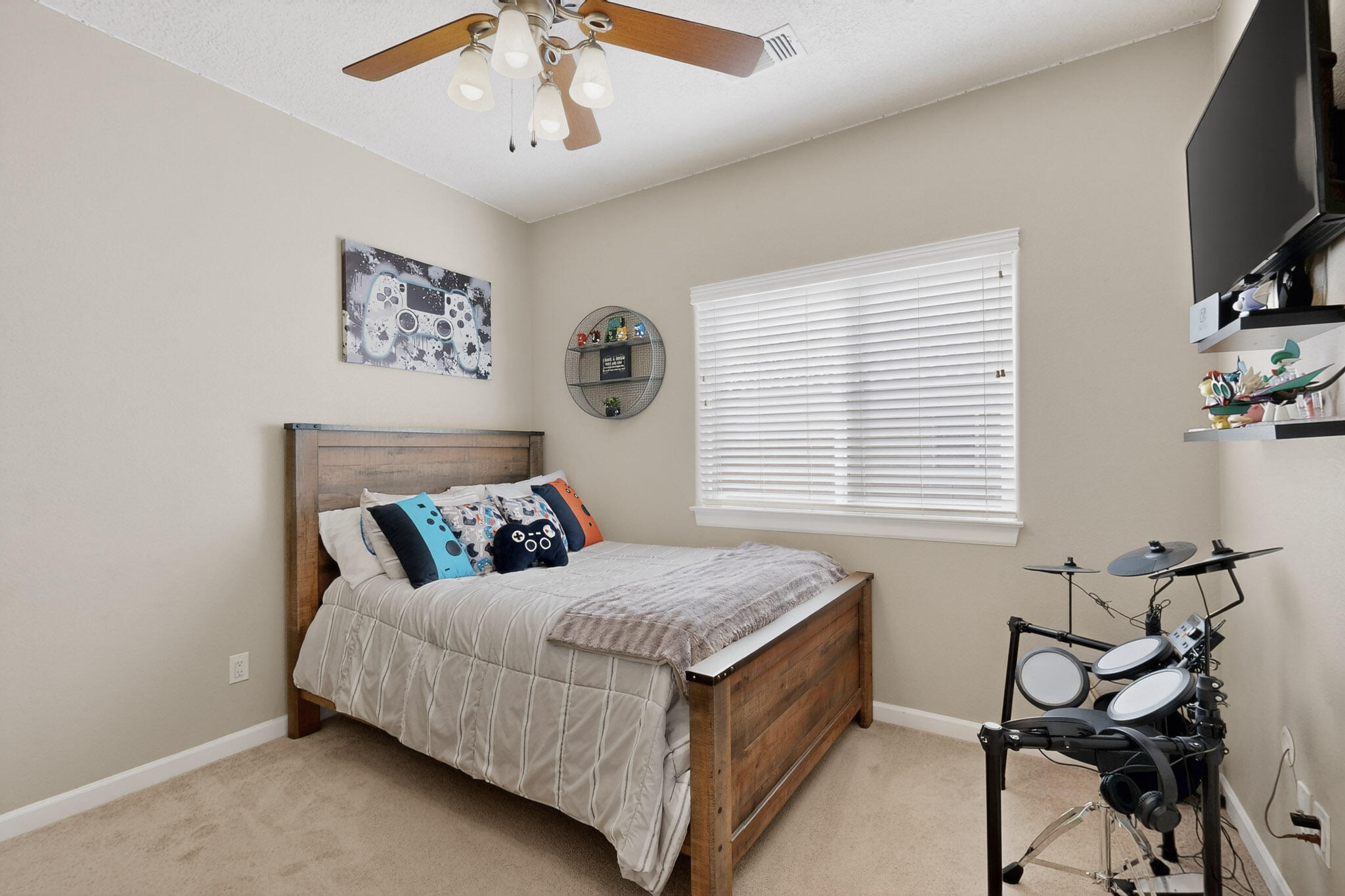 4029 Paseo Vista Place NE