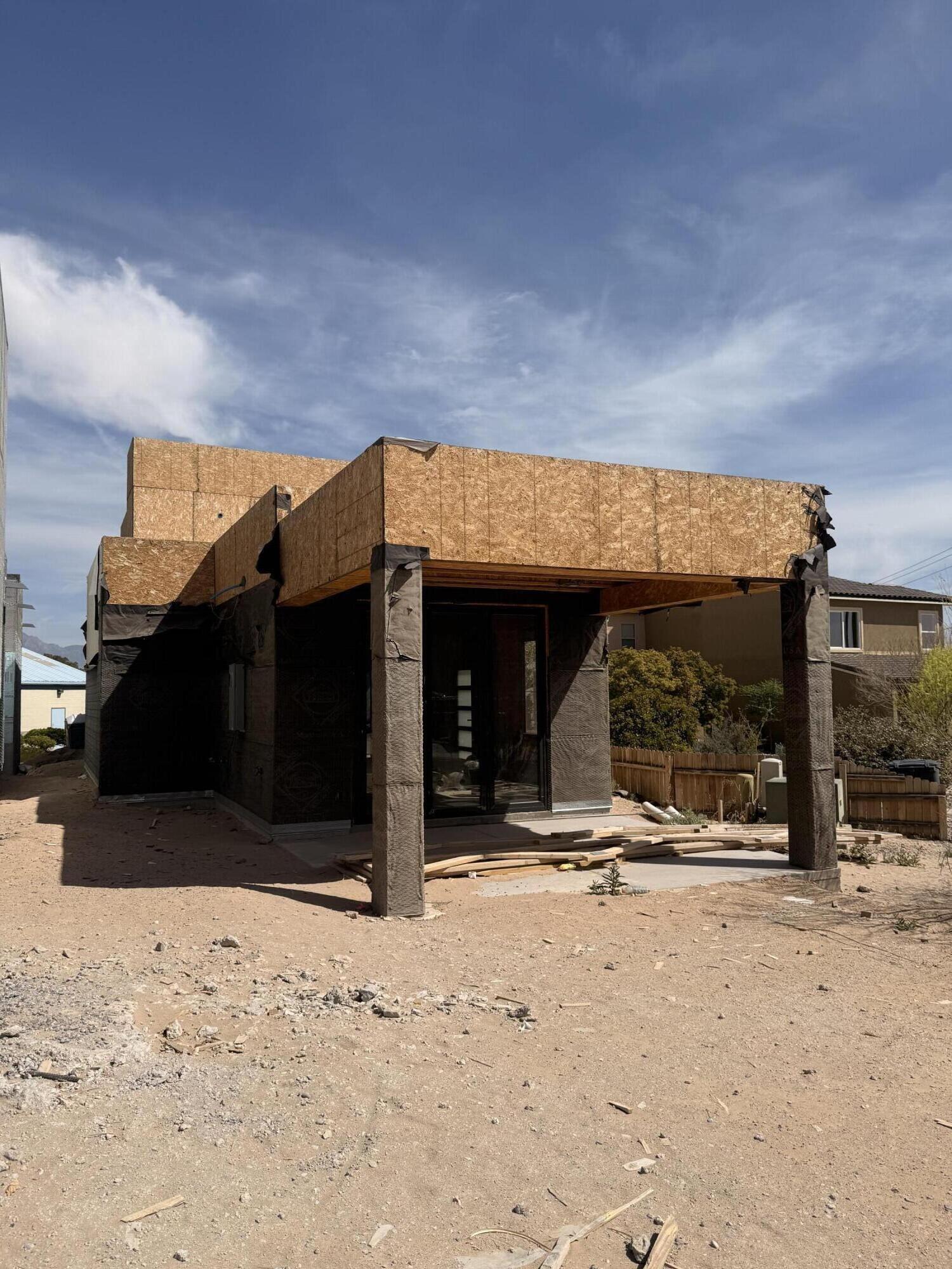 9012 El Ojito Court NW