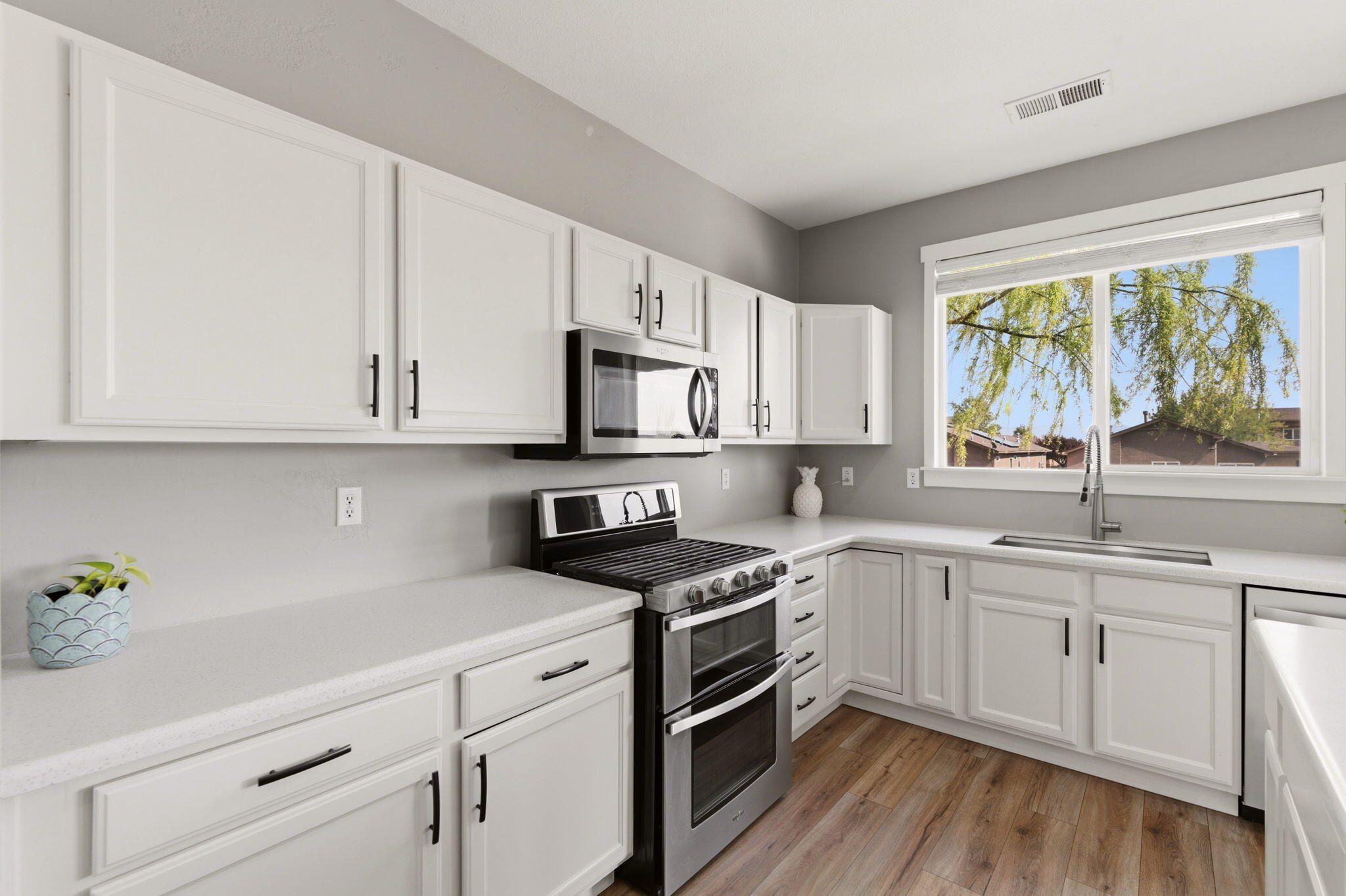 3828 Tranquil Meadows Drive NE