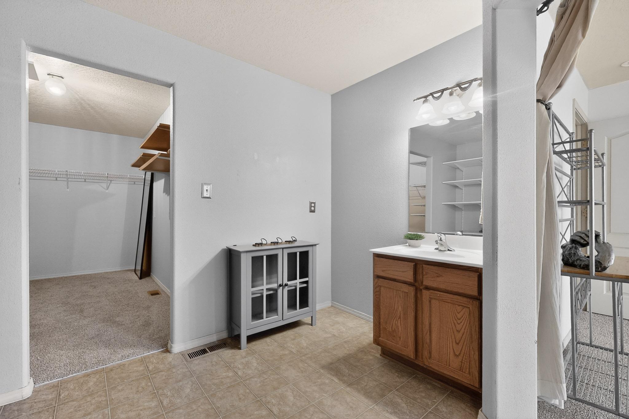 3284 San Ildefonso Loop NE