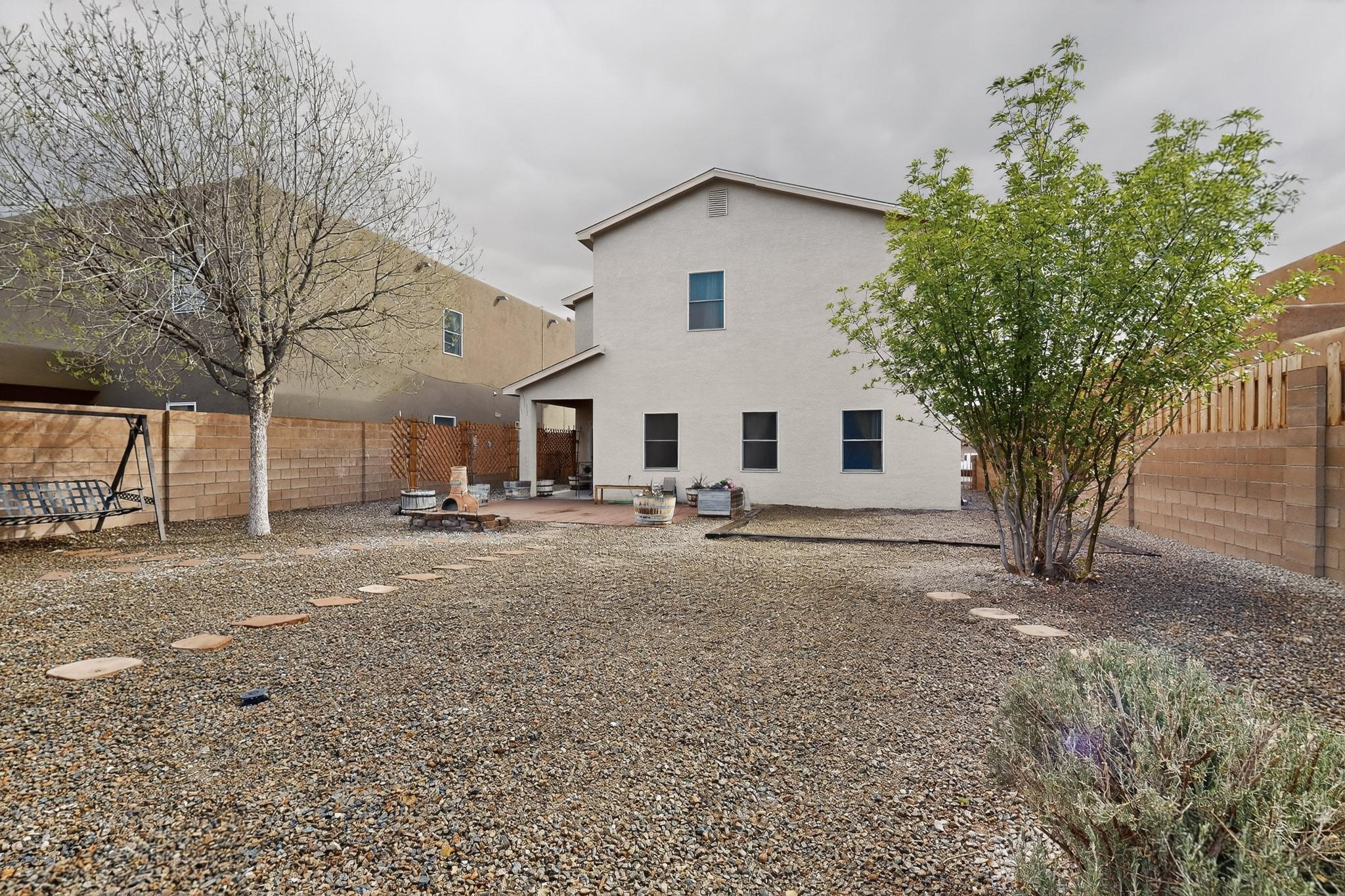 3284 San Ildefonso Loop NE