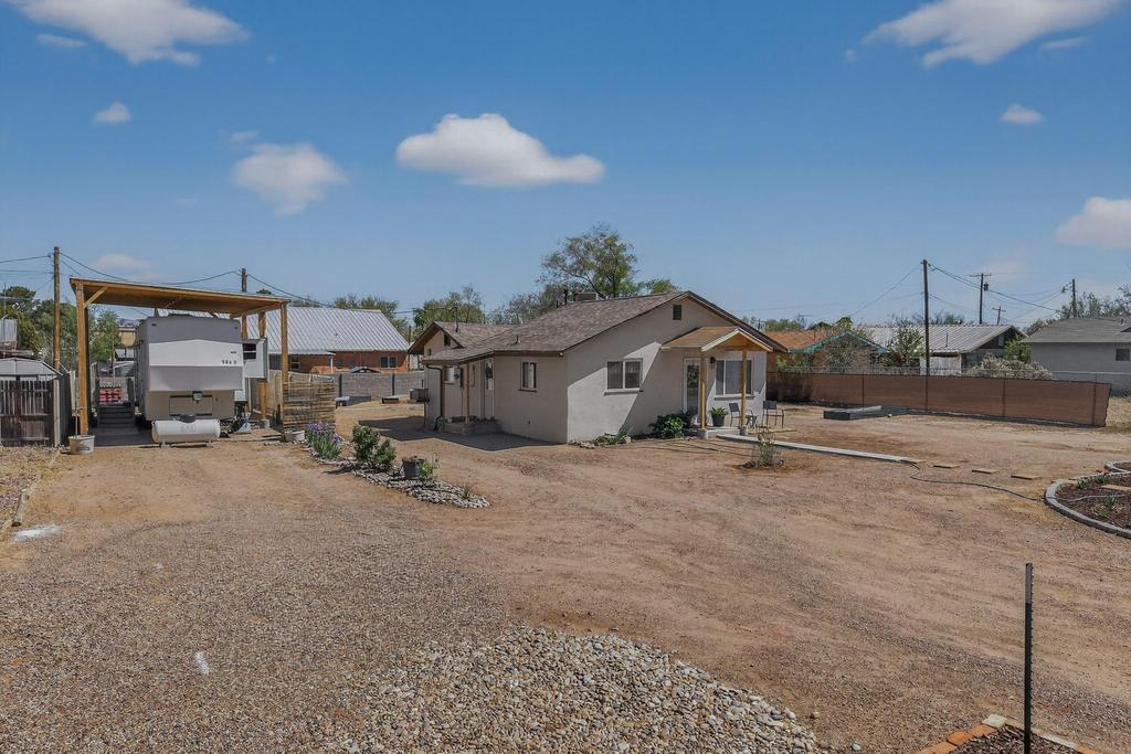 904 Annette Avenue