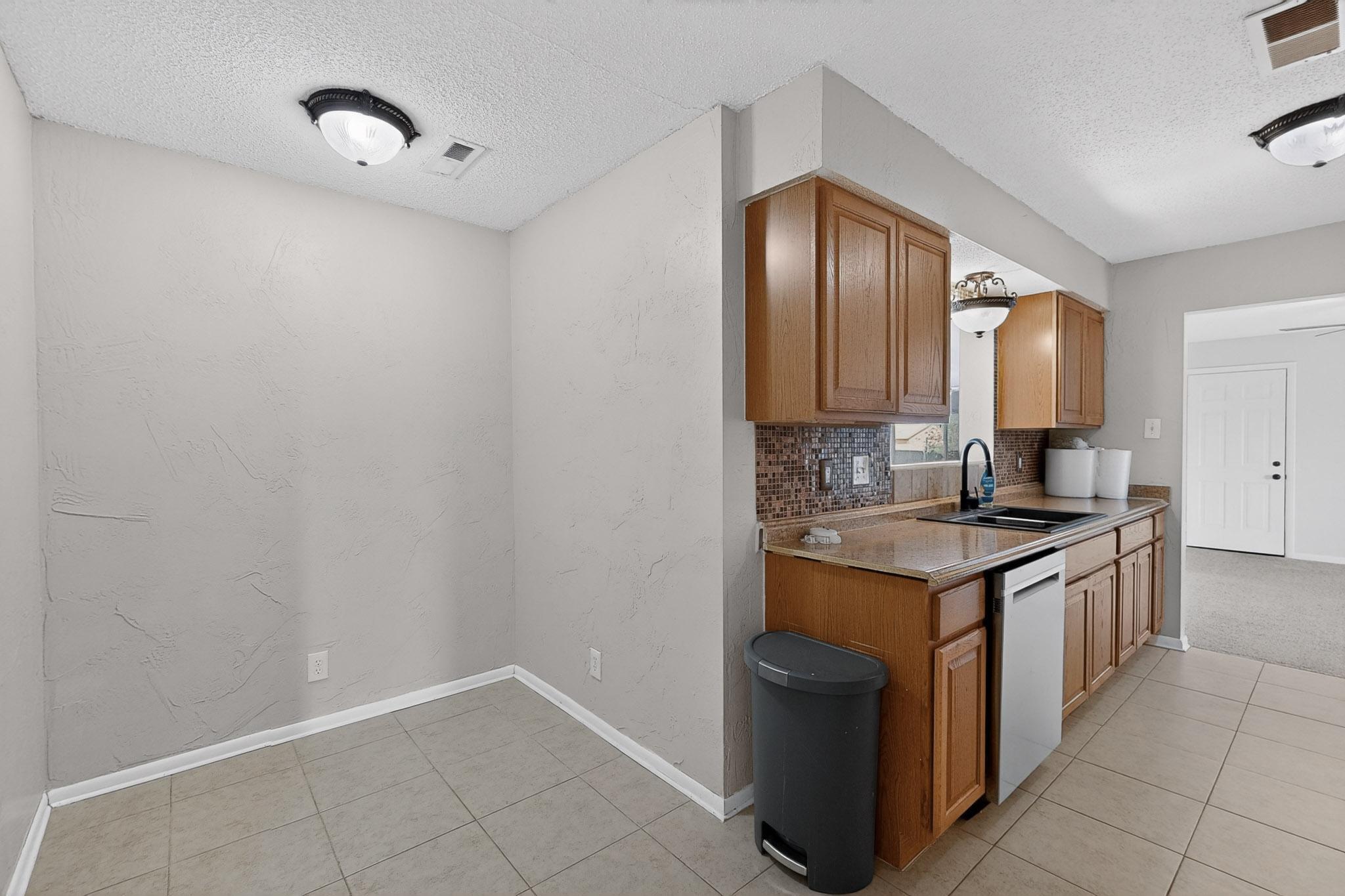 4113 La Colorada Court SE