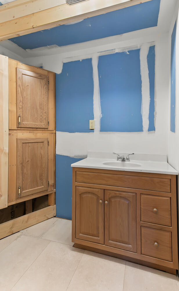 100 Camino Encantado