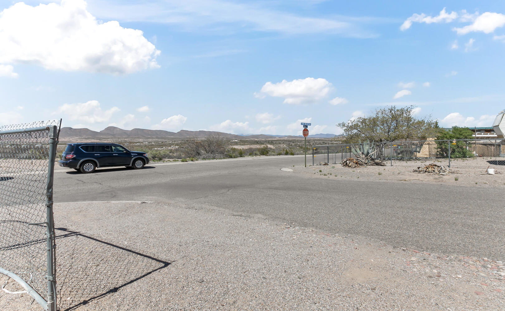 100 Camino Encantado