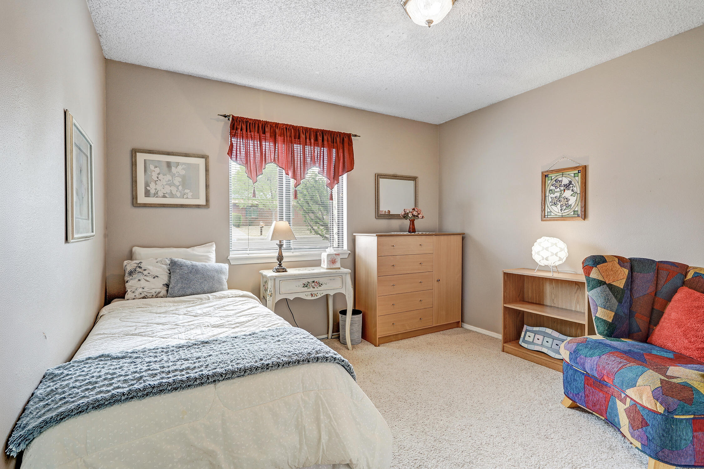 2001 Algodones Street NE