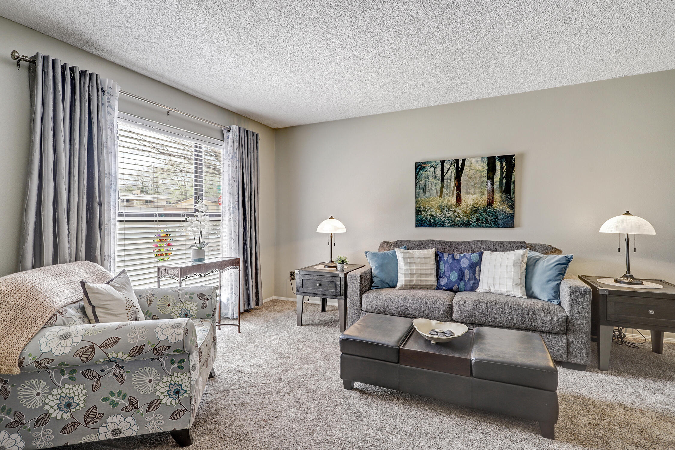 2001 Algodones Street NE