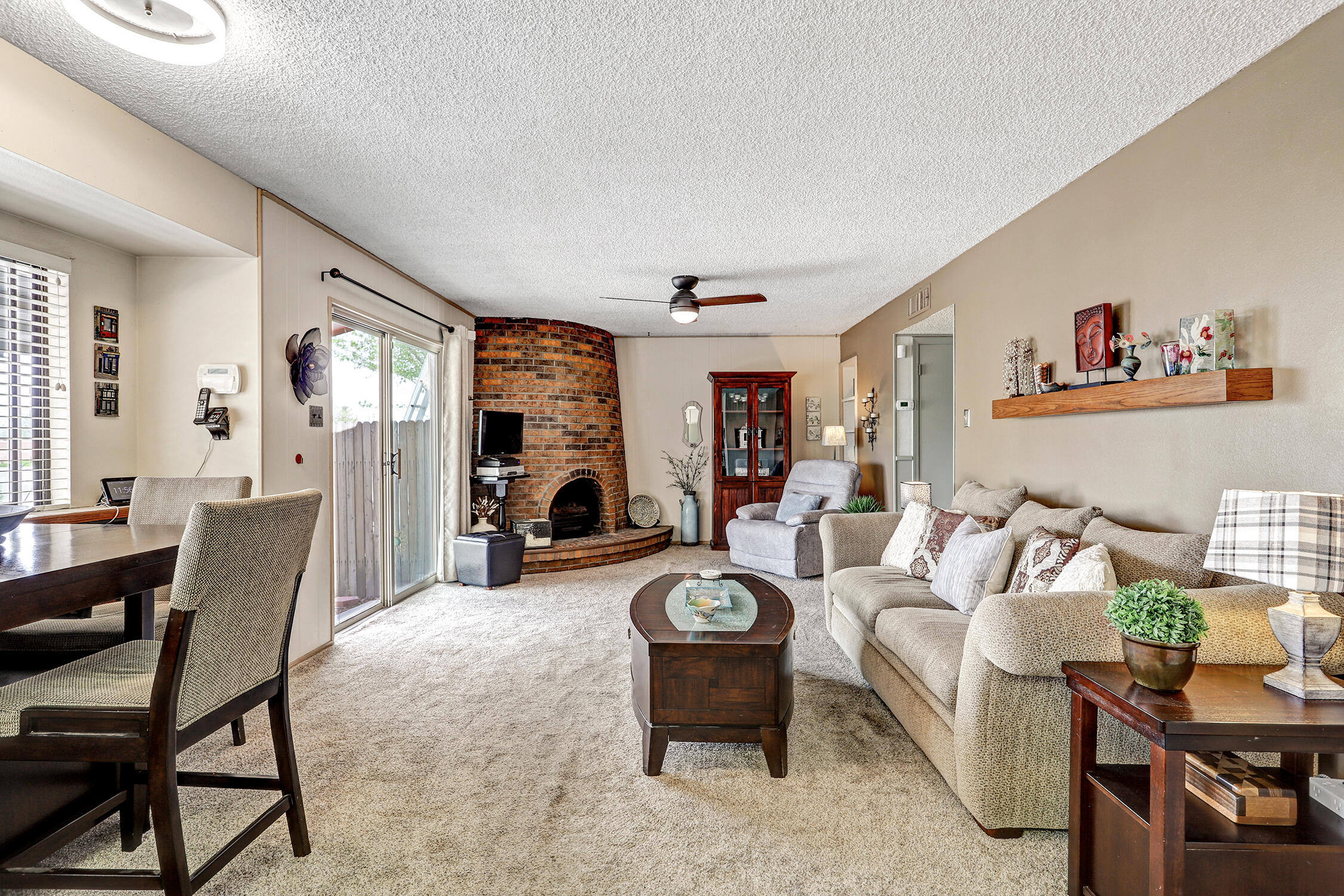 2001 Algodones Street NE