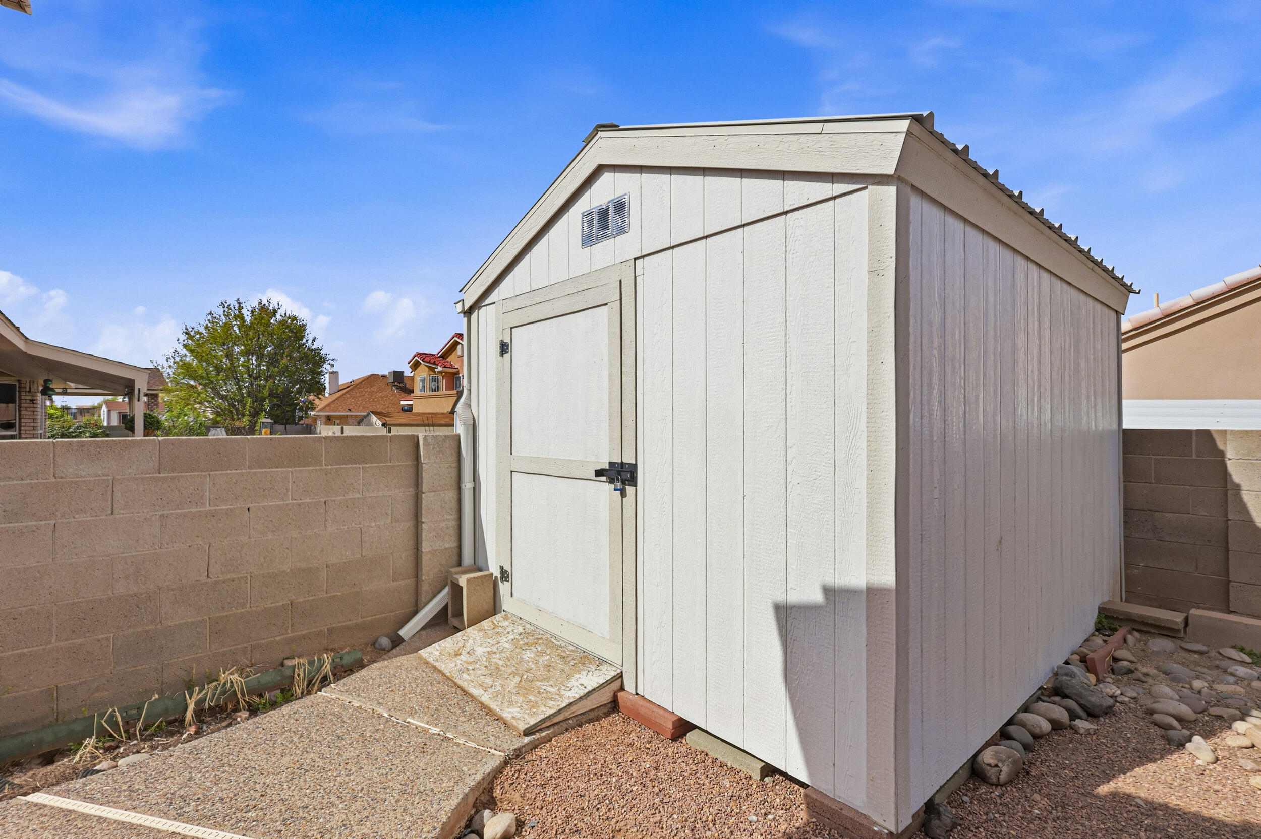 1131 Tony Sanchez Drive SE