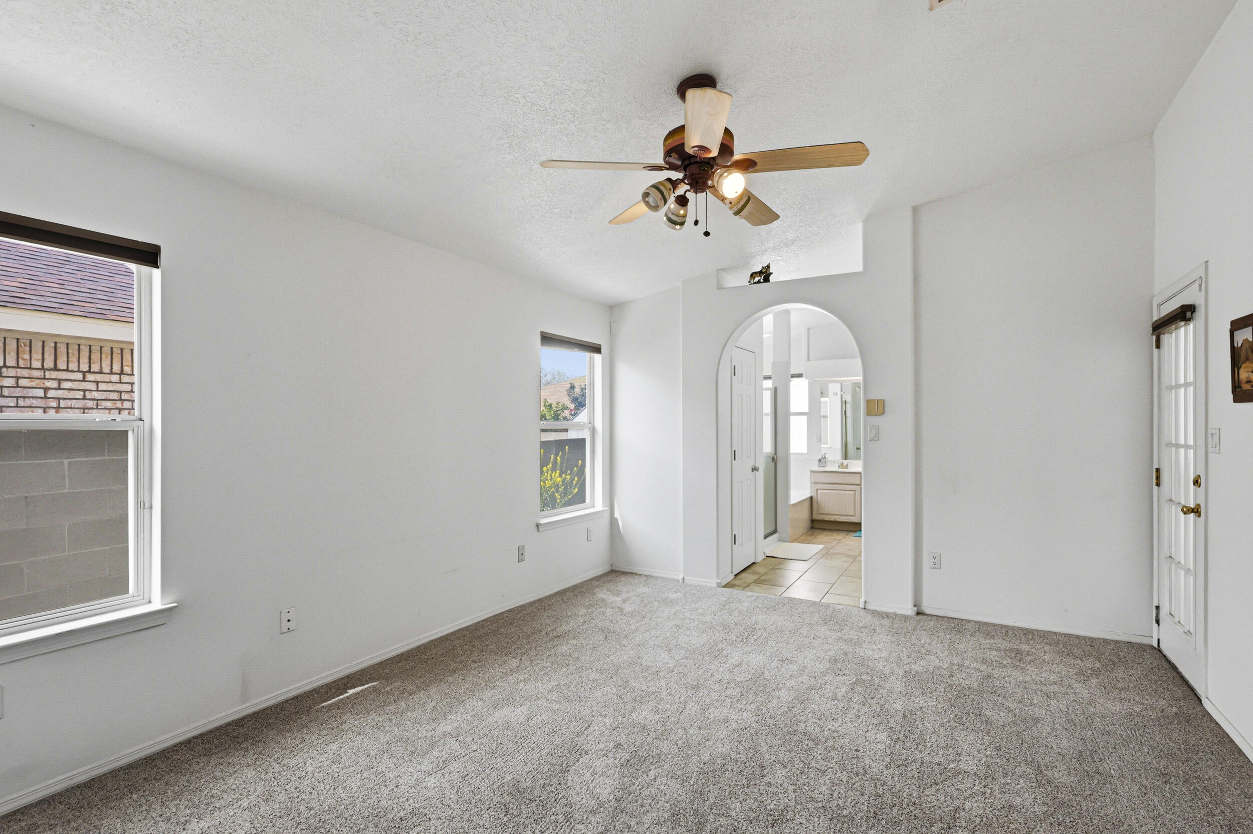 1131 Tony Sanchez Drive SE