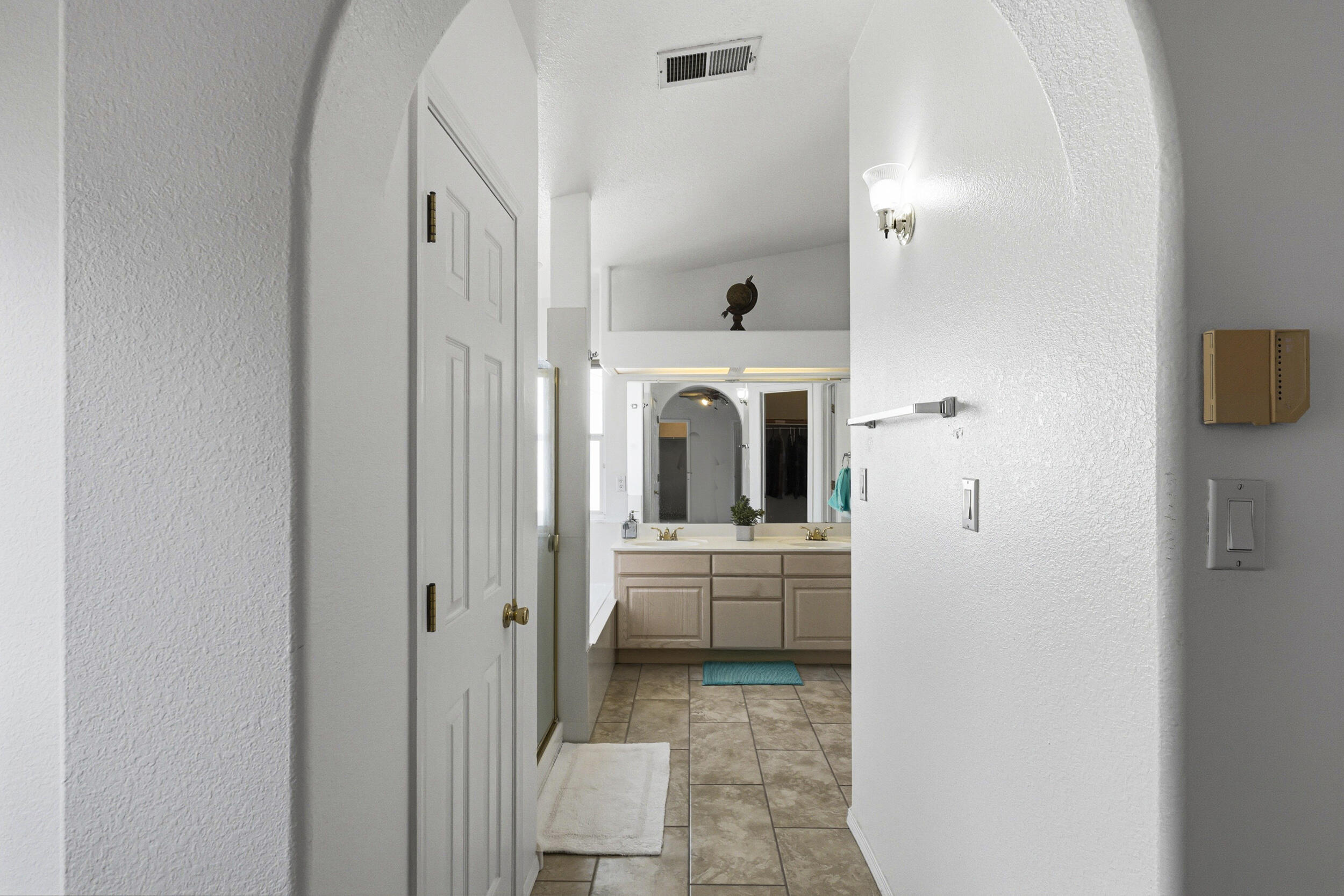 1131 Tony Sanchez Drive SE