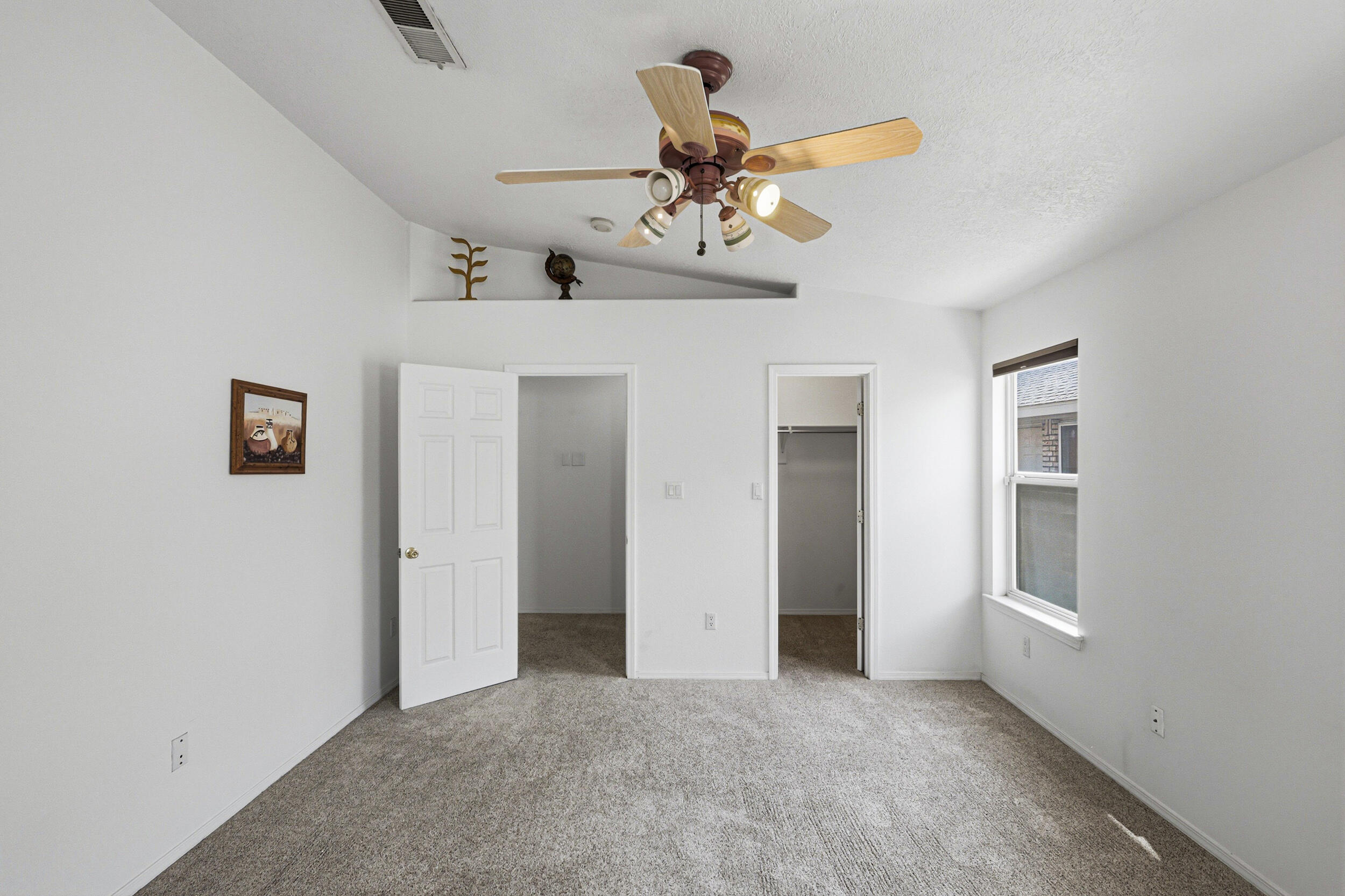 1131 Tony Sanchez Drive SE