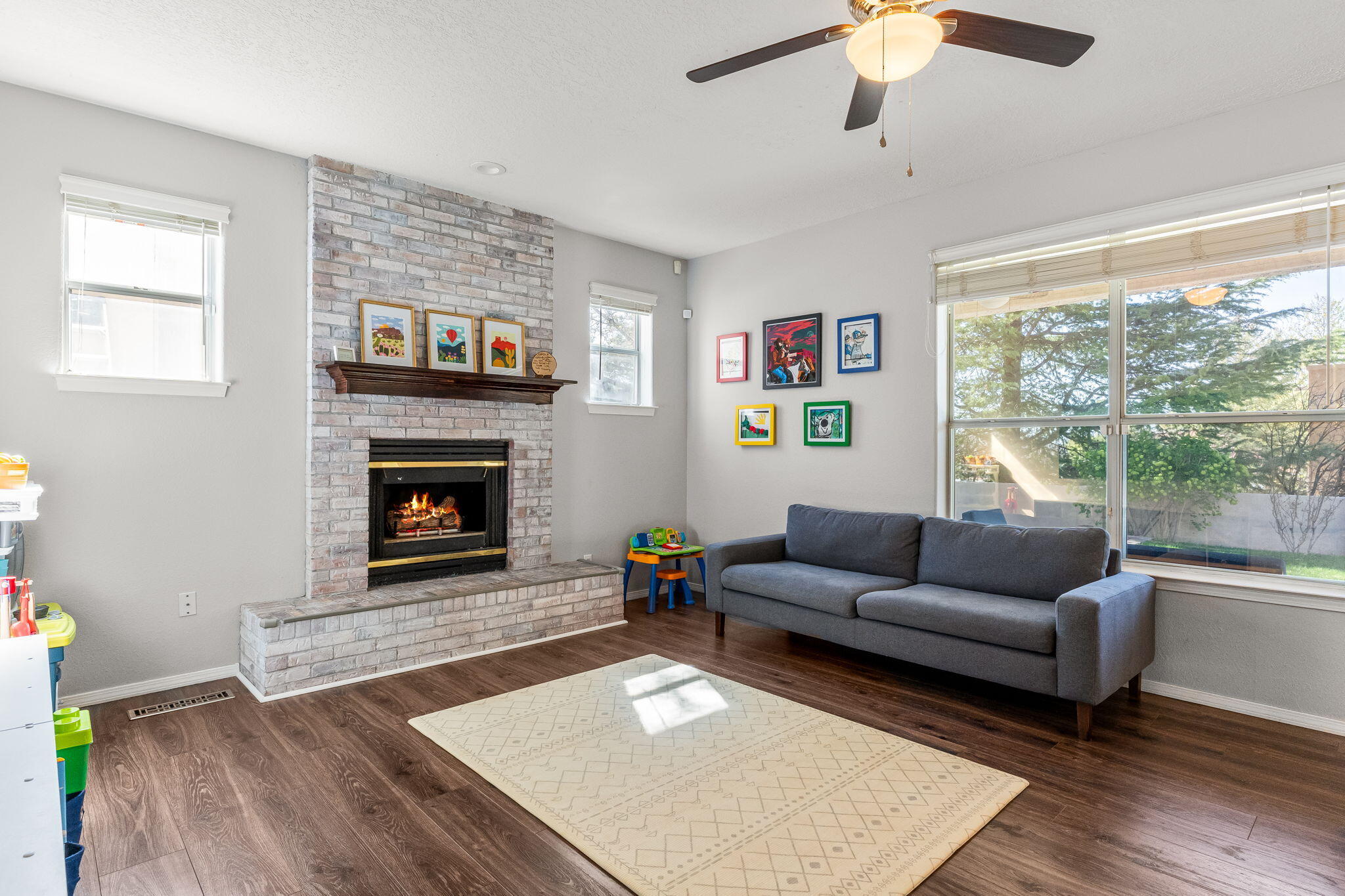 5505 Camino Arbustos NE