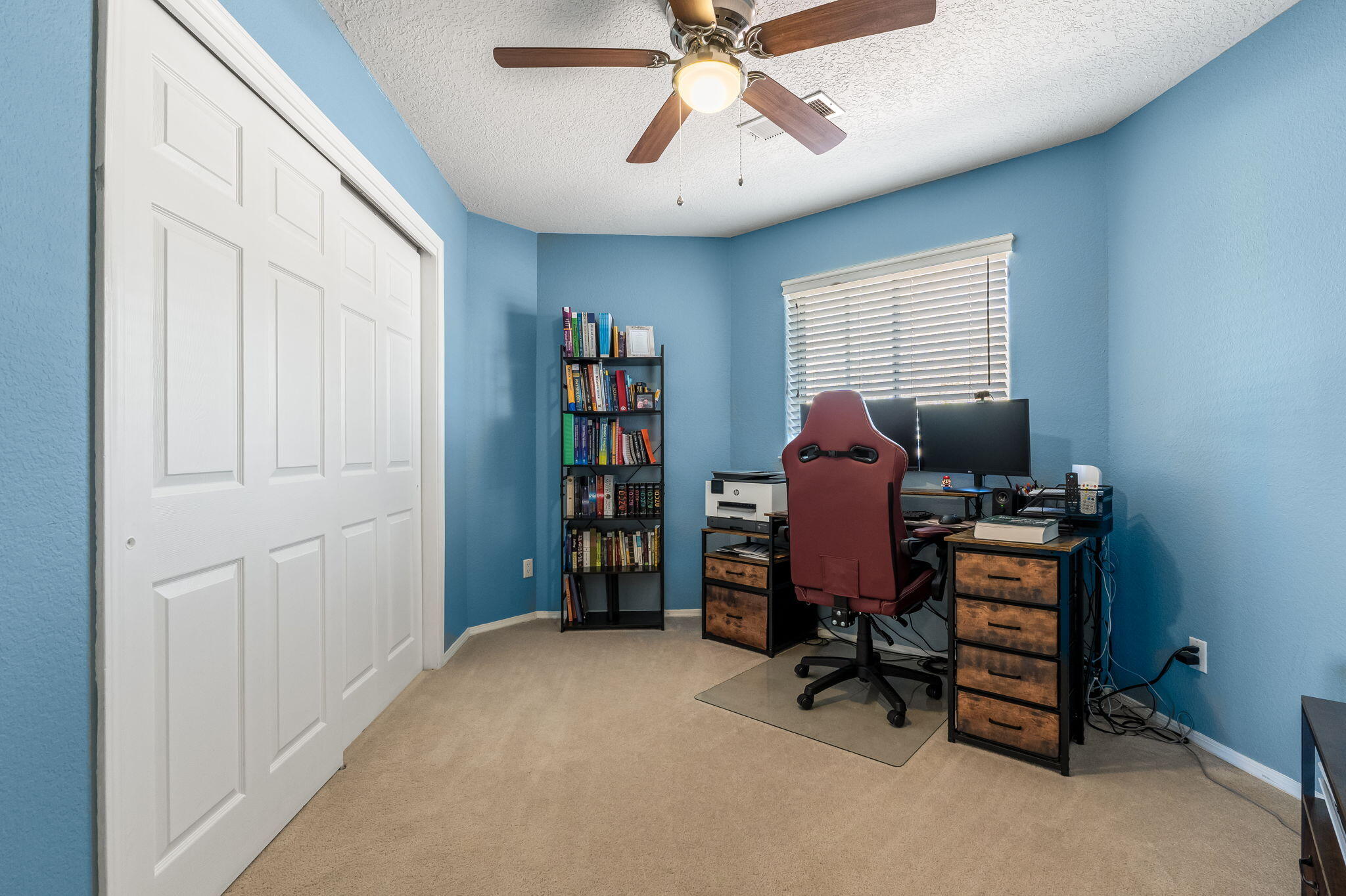 5505 Camino Arbustos NE