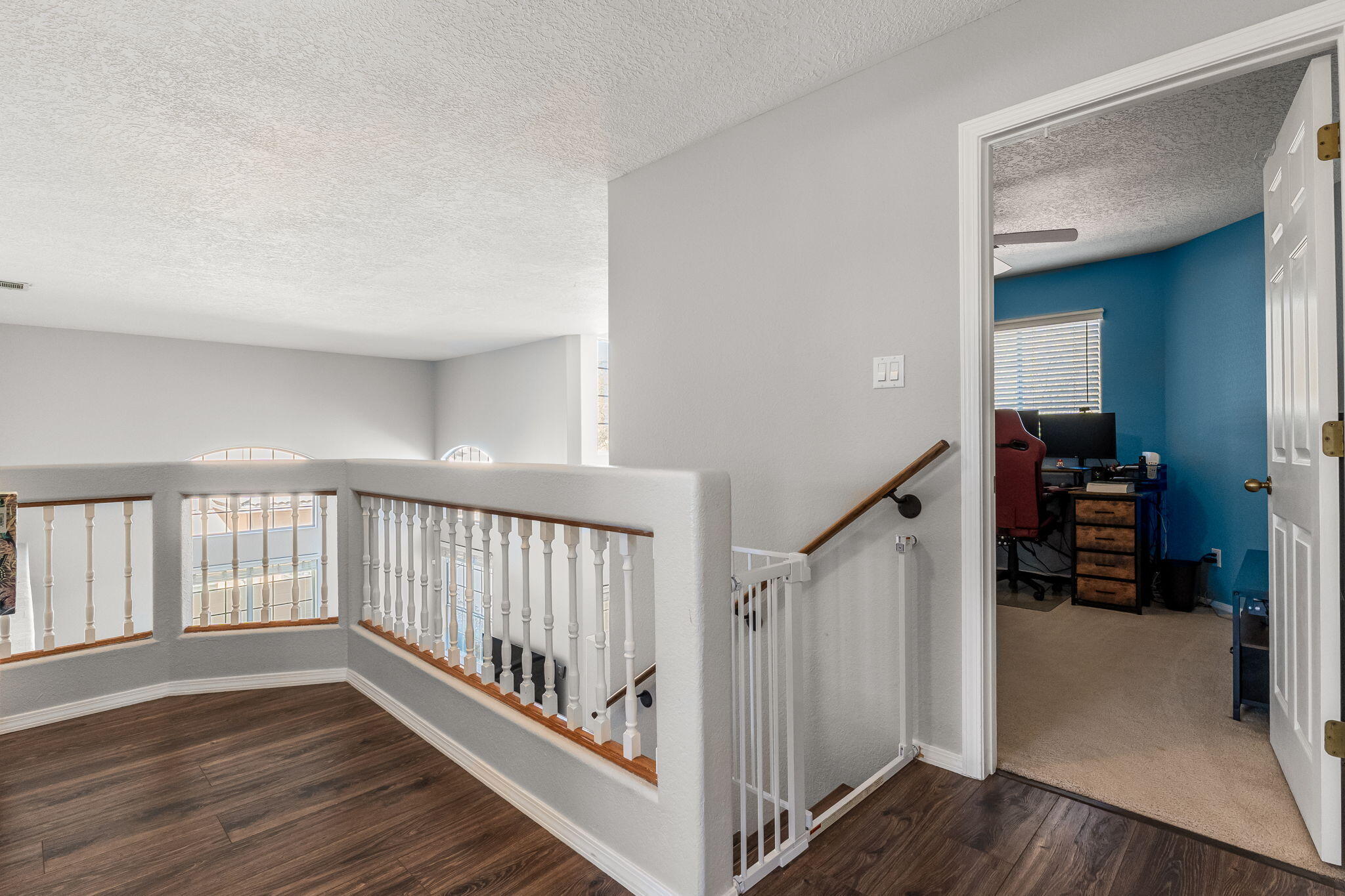 5505 Camino Arbustos NE