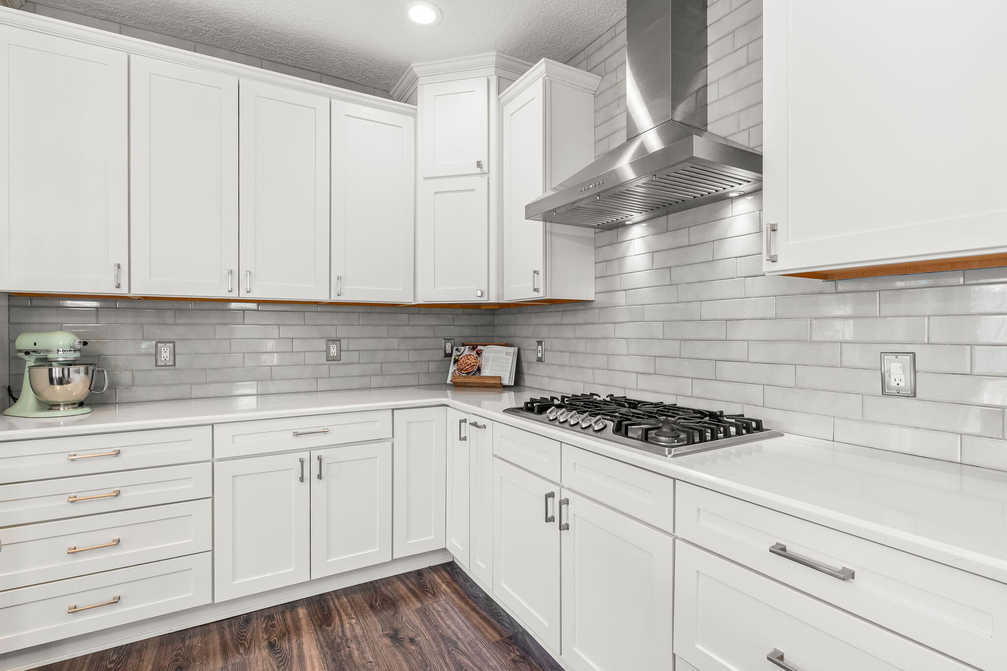 5505 Camino Arbustos NE