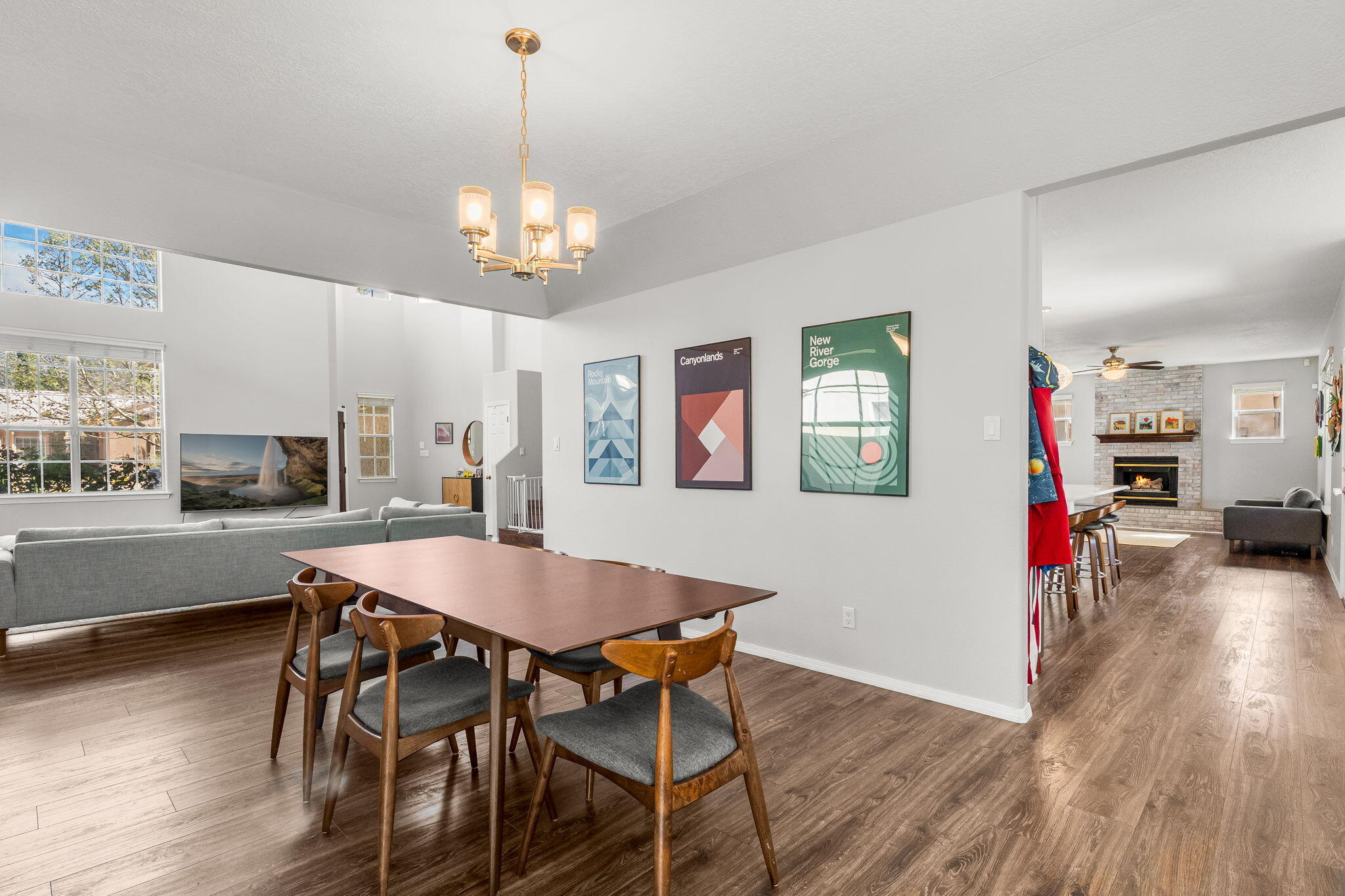 5505 Camino Arbustos NE