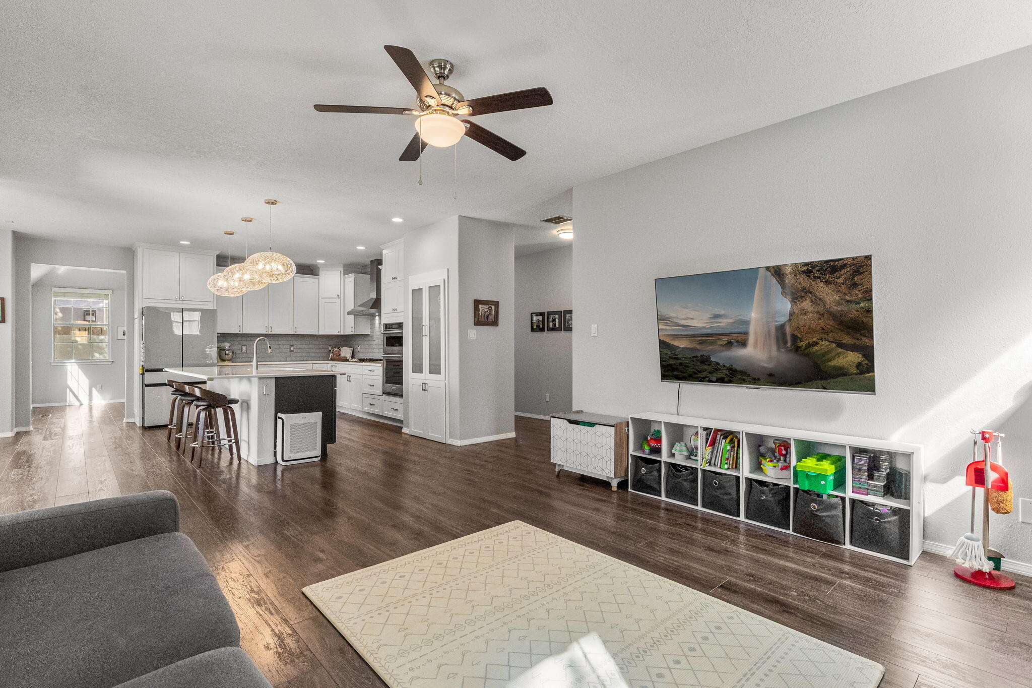 5505 Camino Arbustos NE