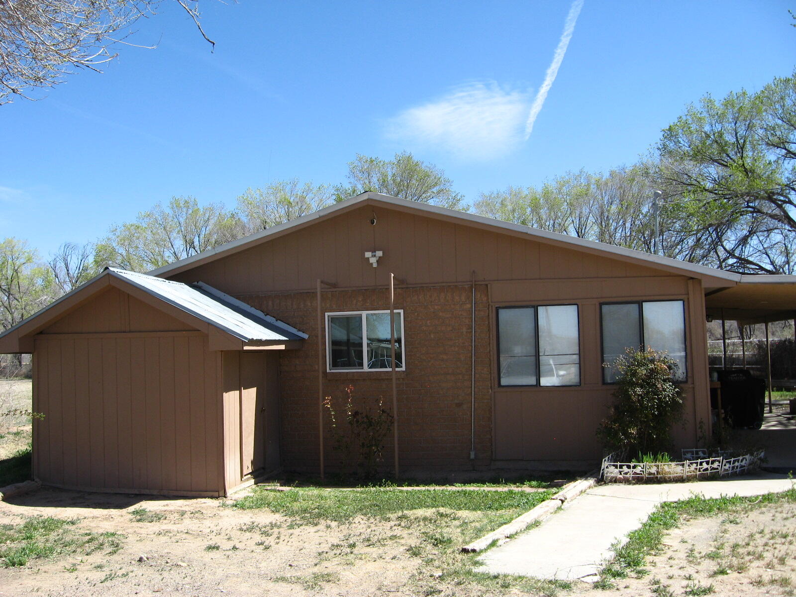 10 Antonio Garley Lane