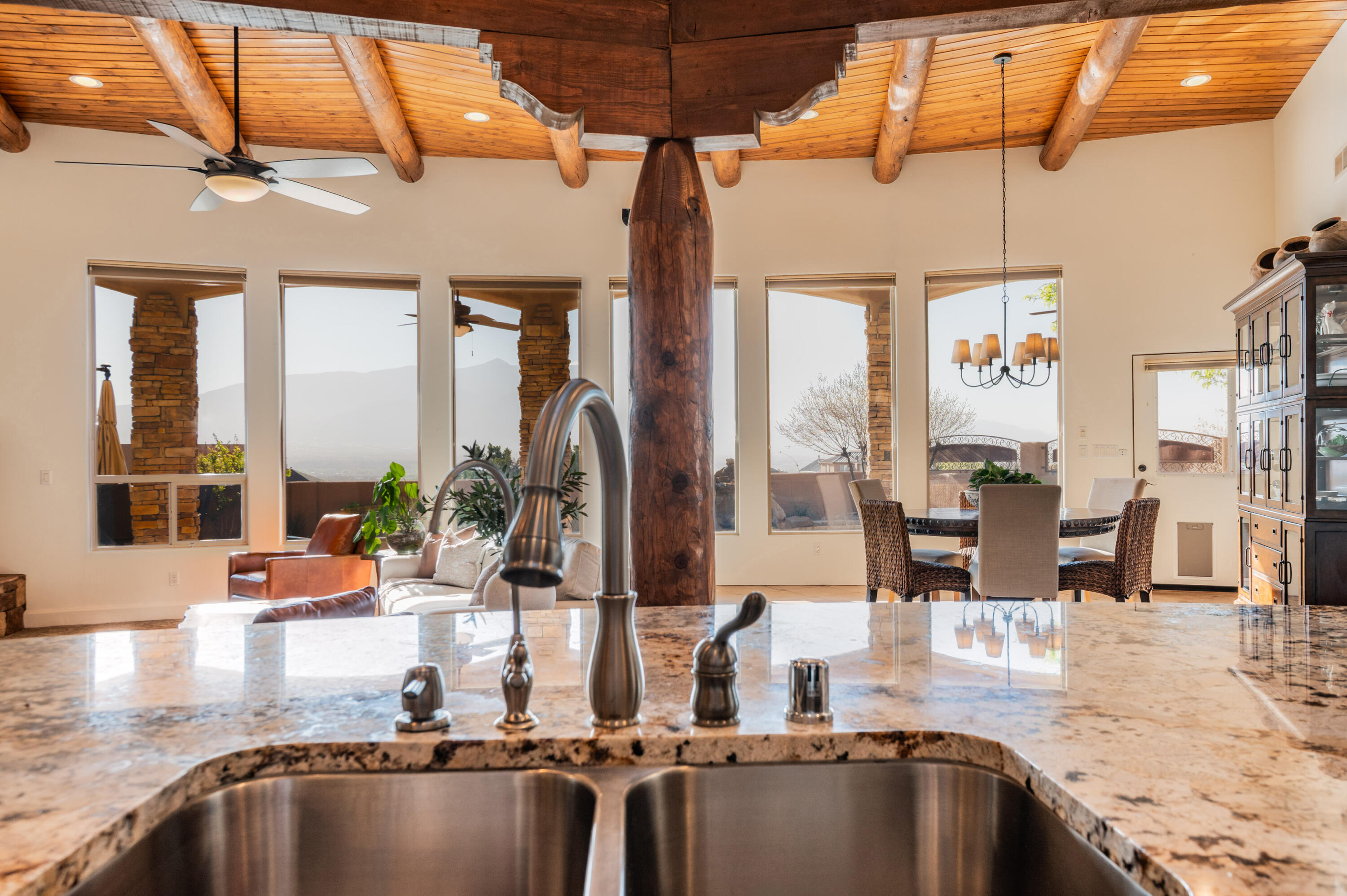 6917 Chapingo Road NE