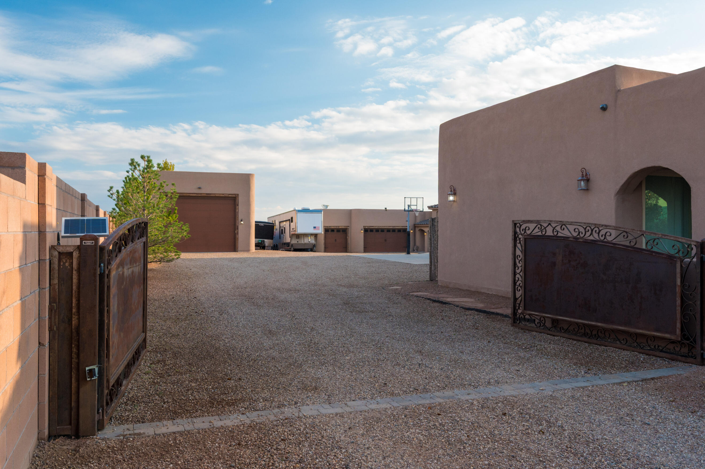 6917 Chapingo Road NE