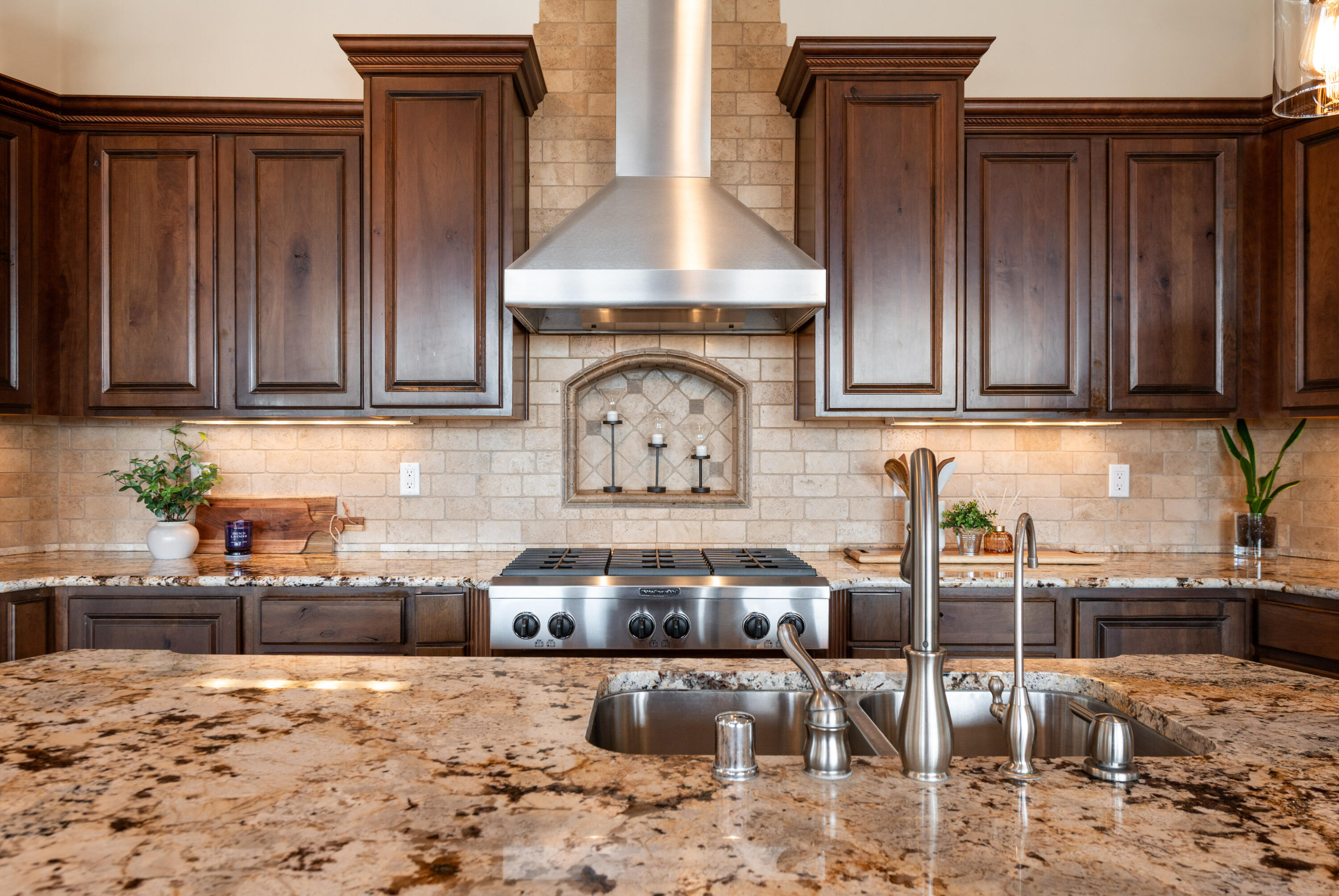 6917 Chapingo Road NE