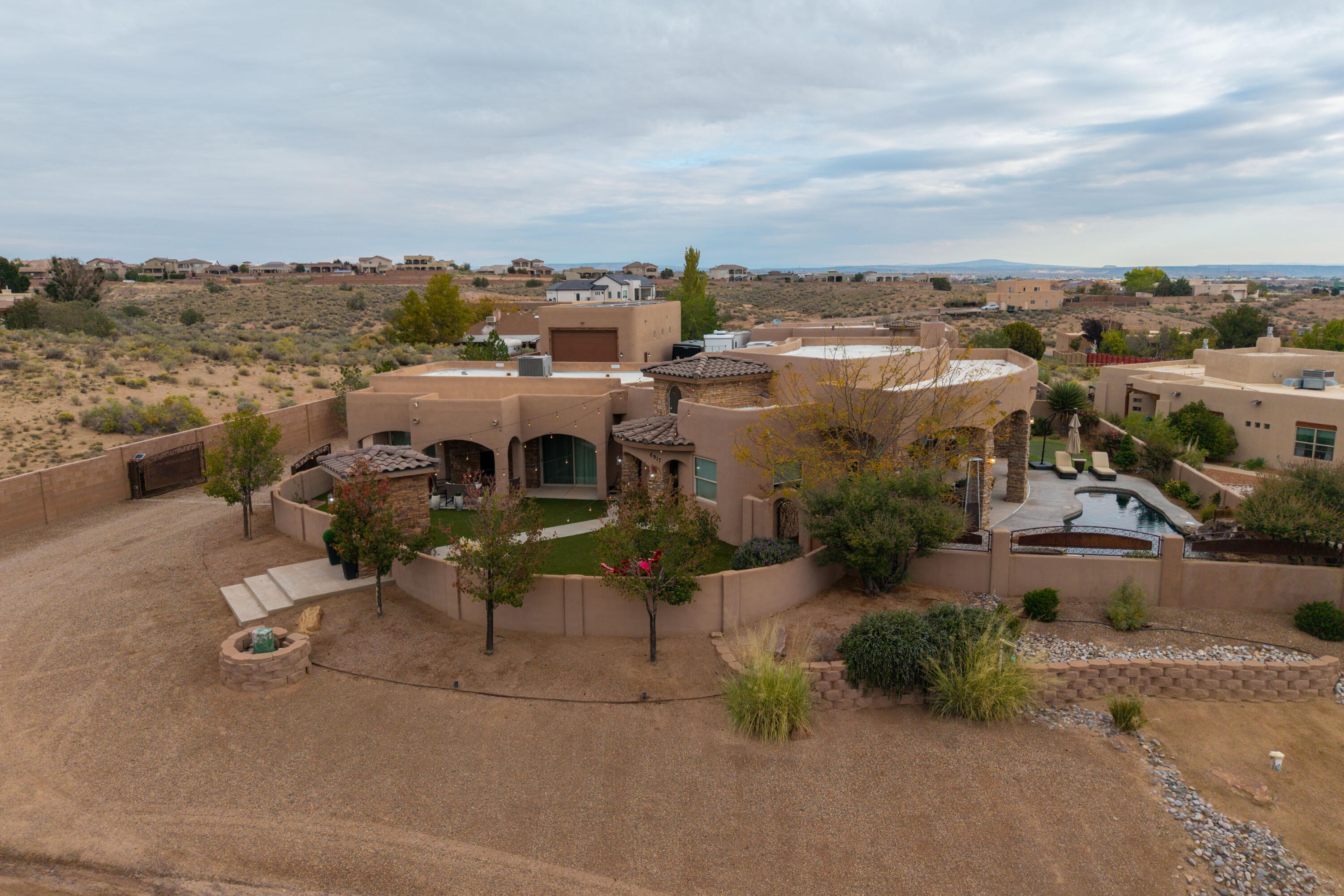 6917 Chapingo Road NE