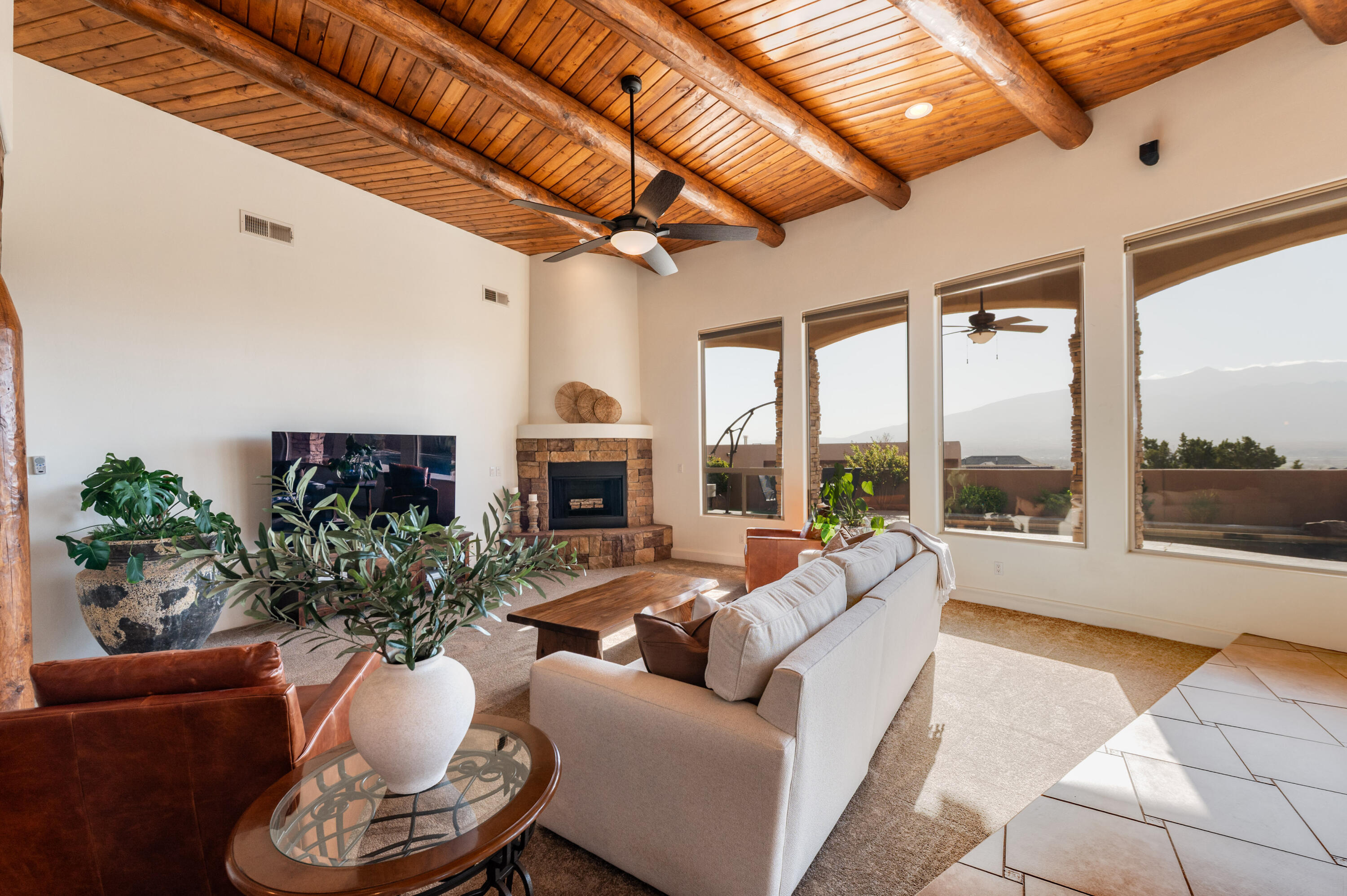 6917 Chapingo Road NE