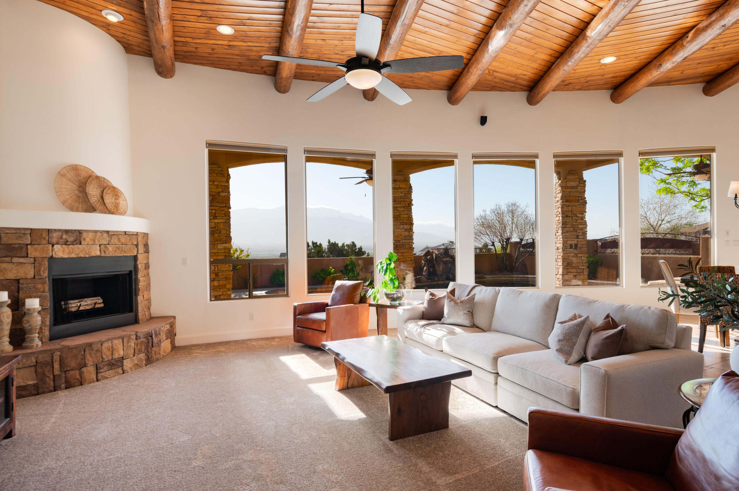 6917 Chapingo Road NE