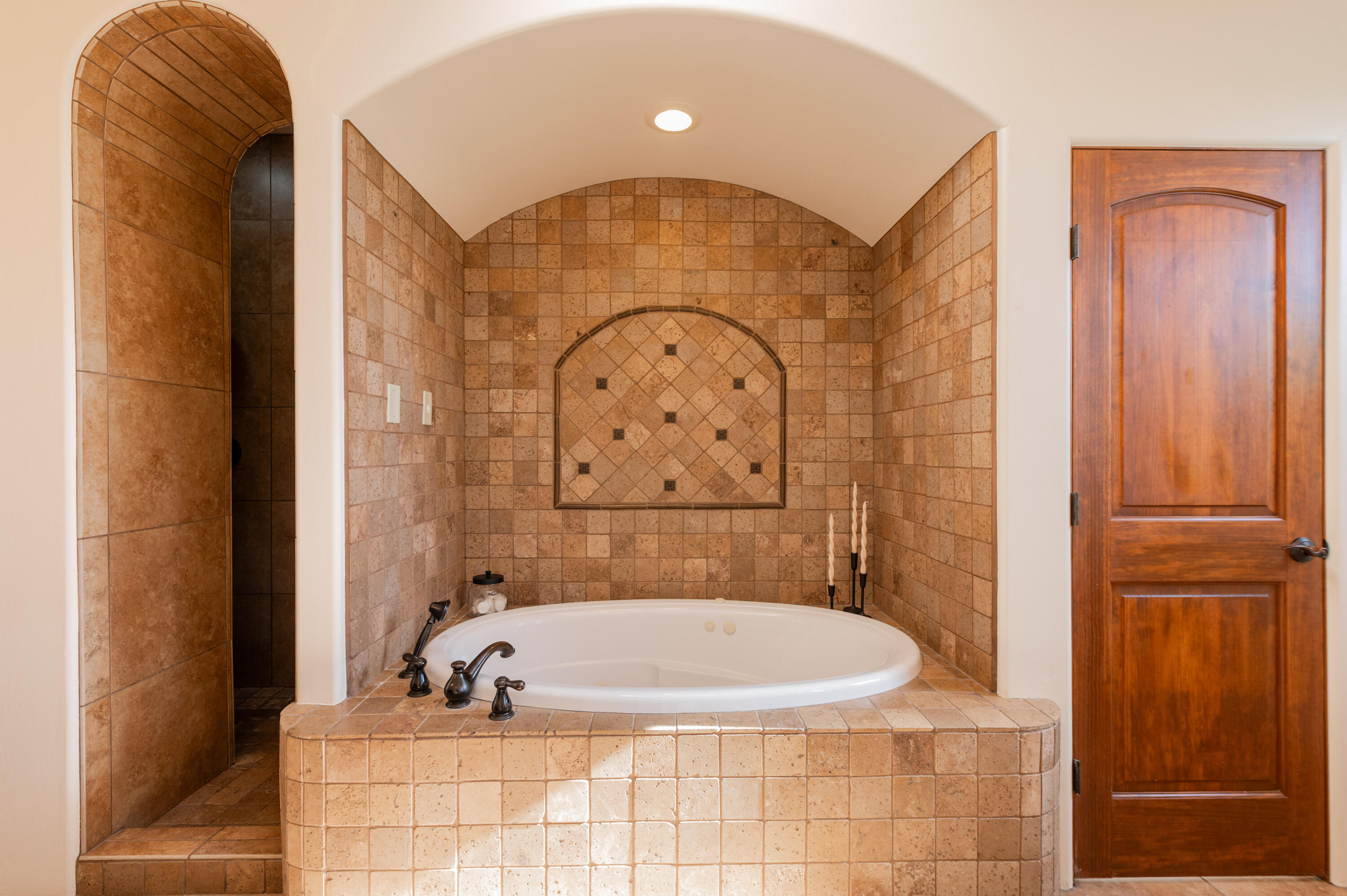 6917 Chapingo Road NE