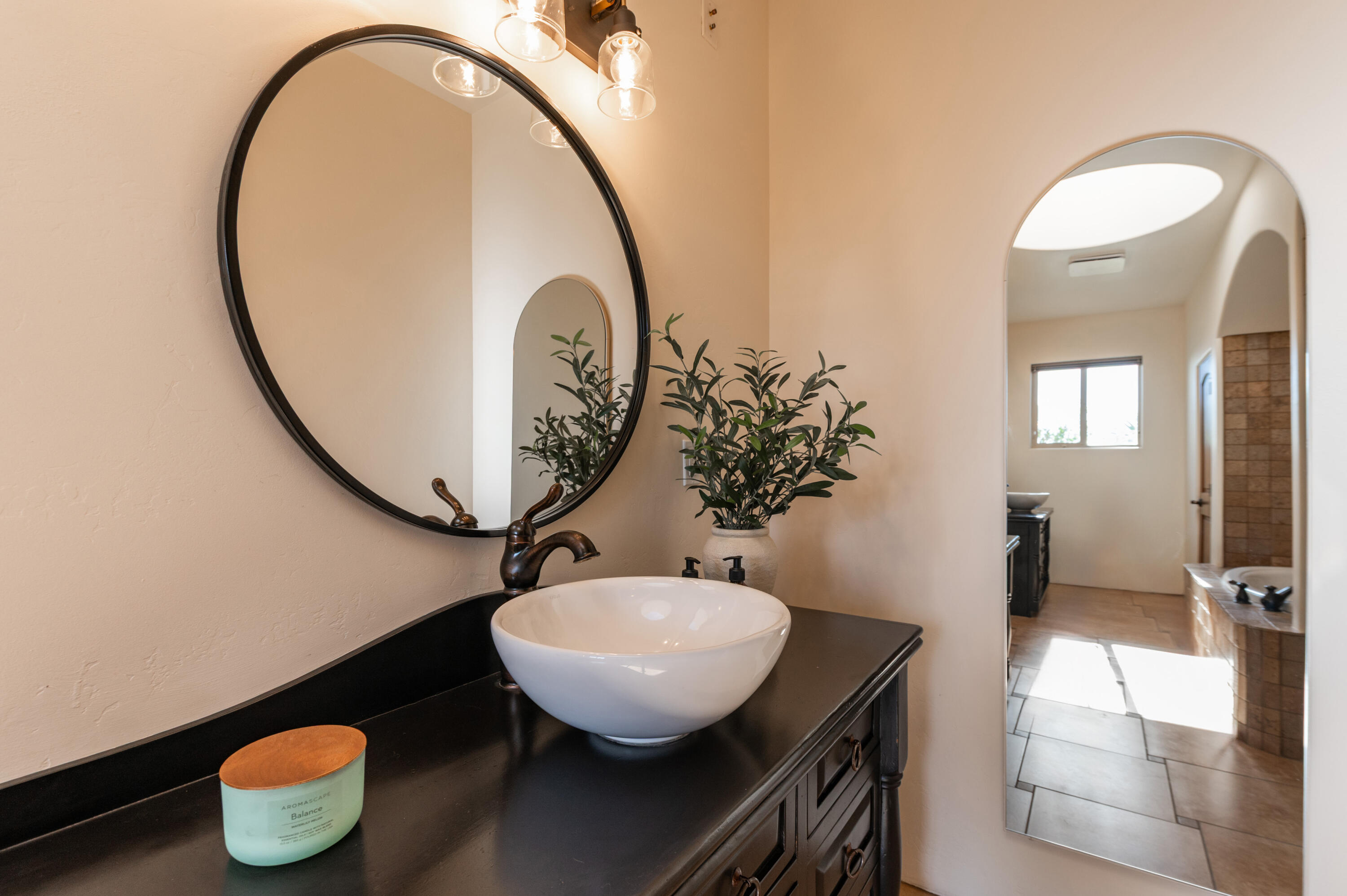 6917 Chapingo Road NE