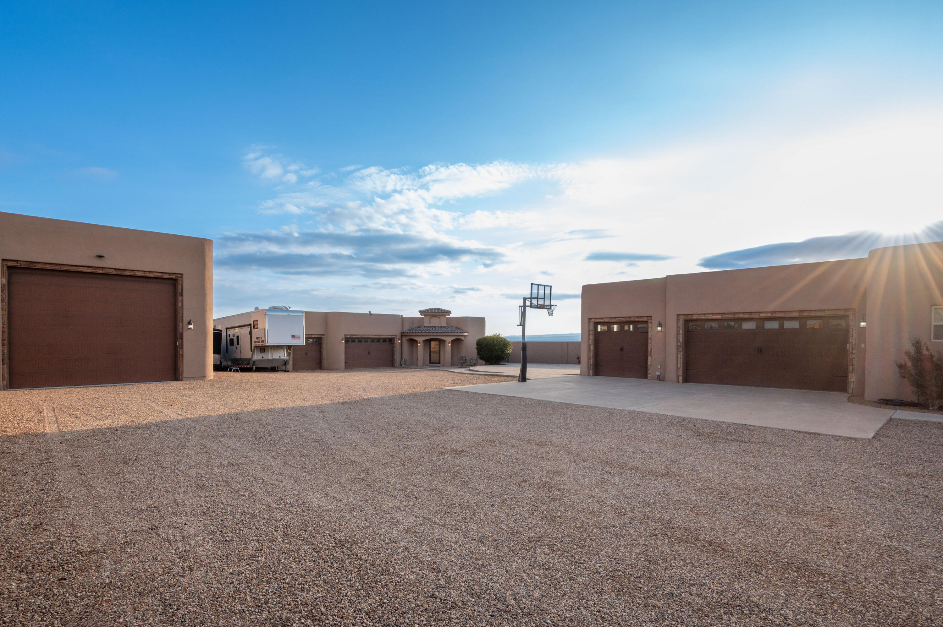 6917 Chapingo Road NE