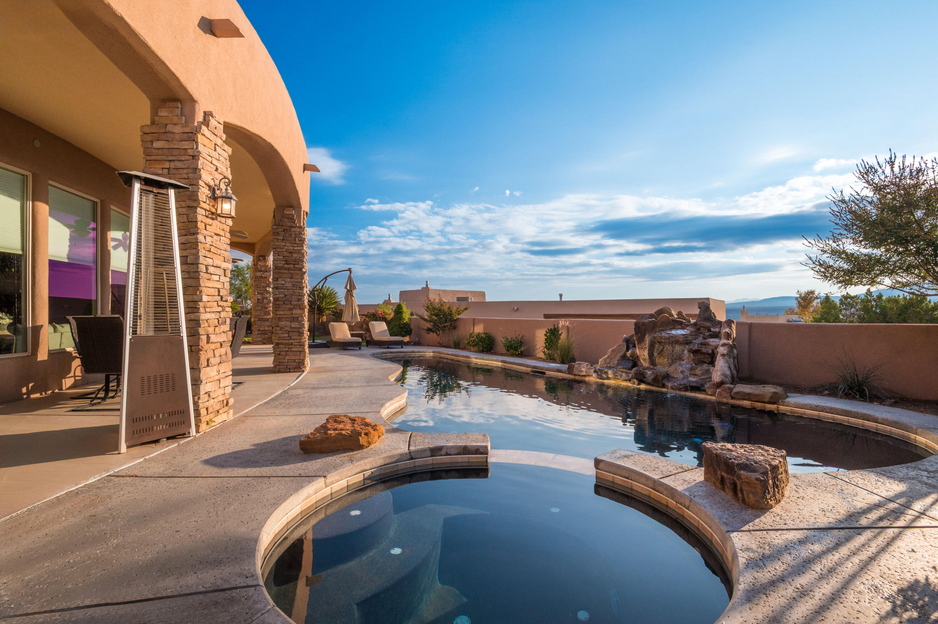 6917 Chapingo Road NE