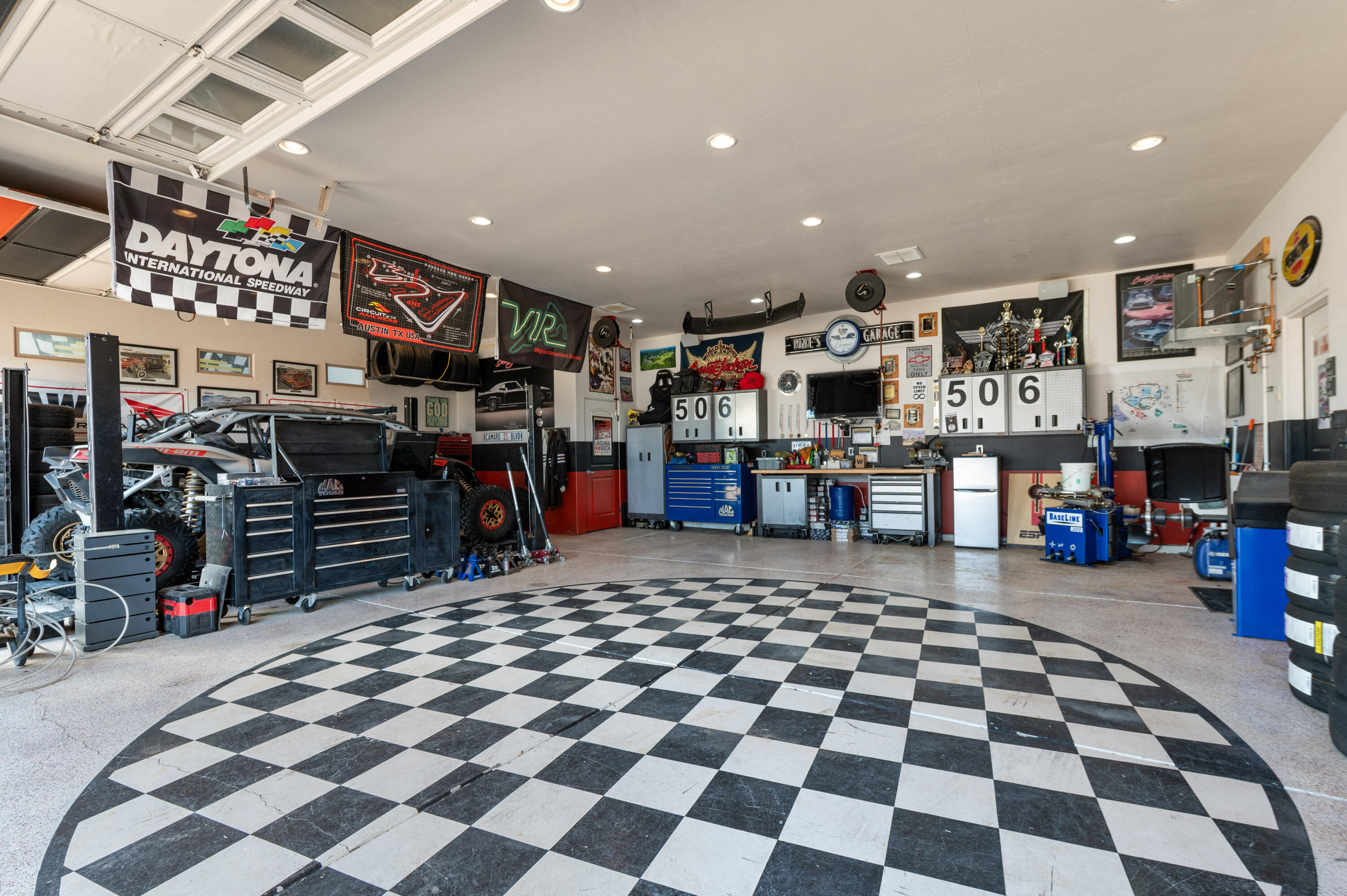 6917 Chapingo Road NE