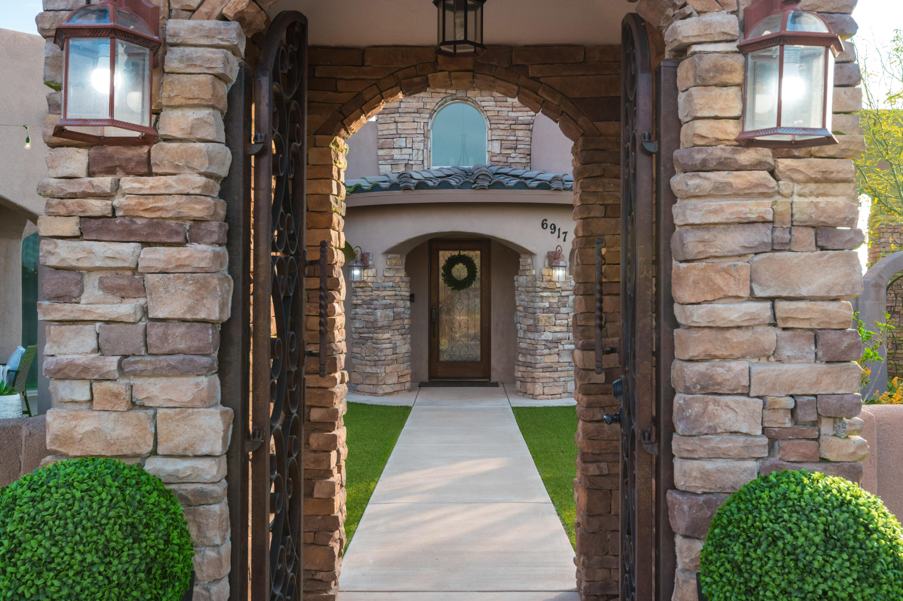 6917 Chapingo Road NE