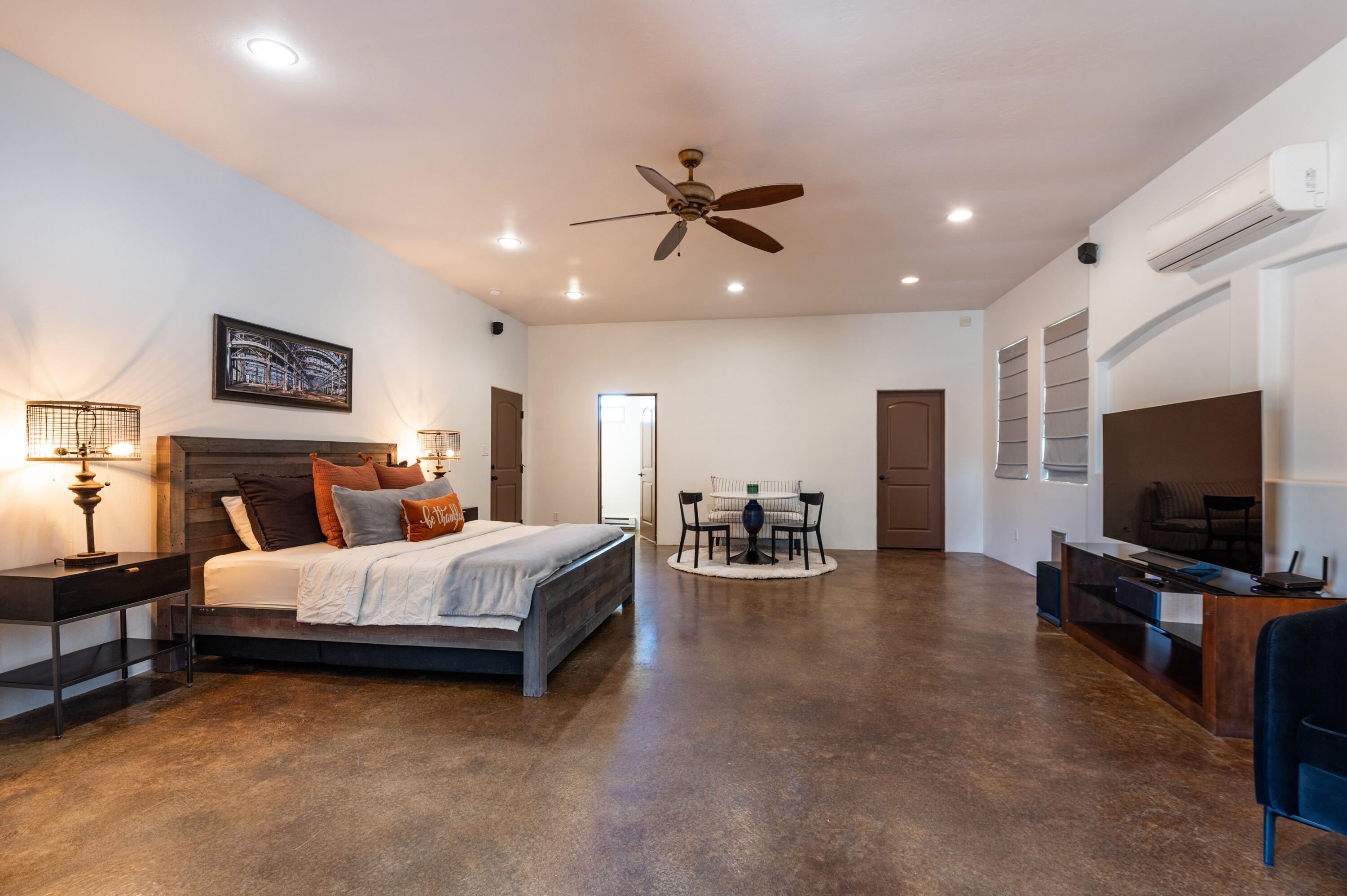 6917 Chapingo Road NE