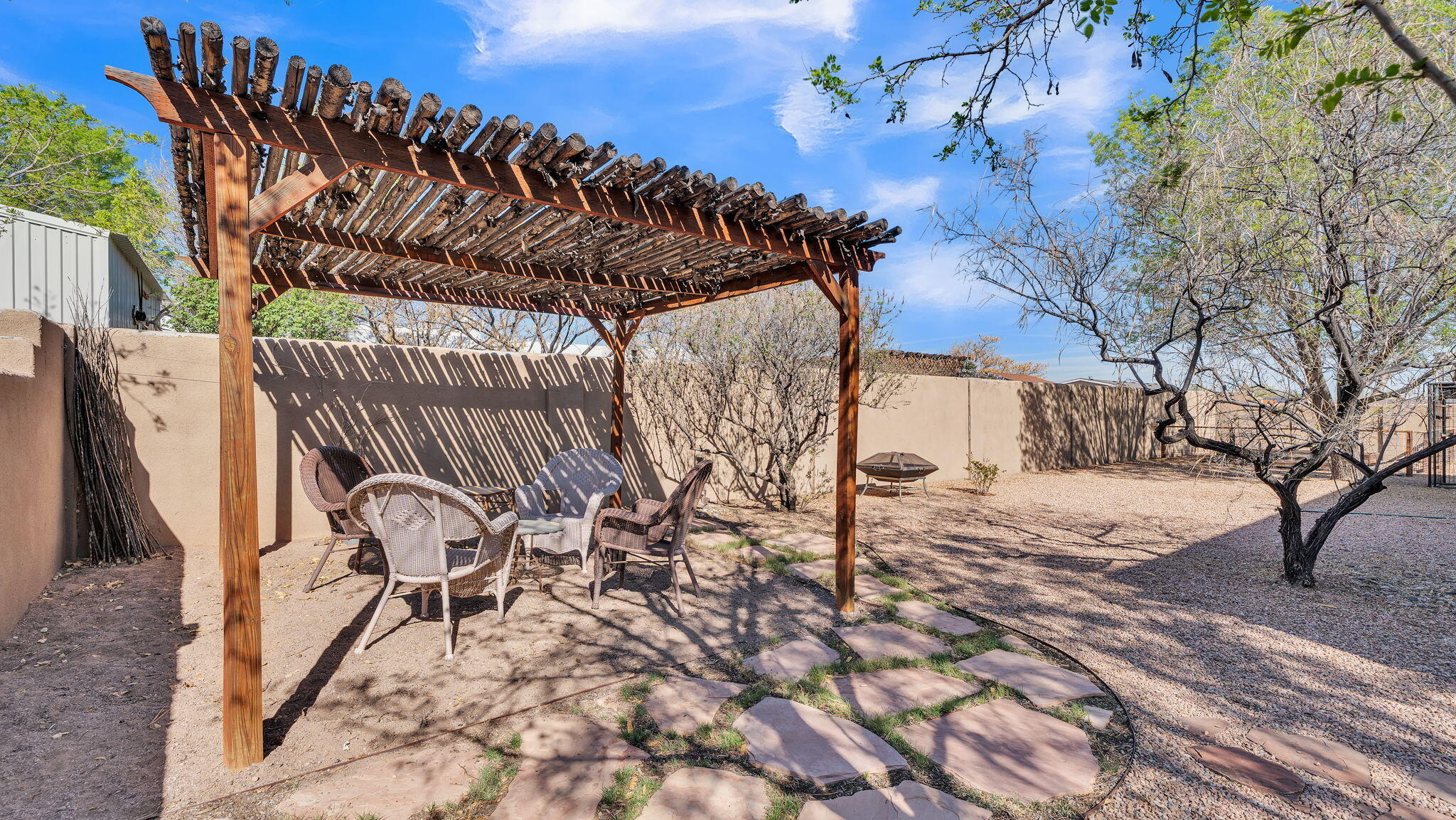 1203 Avenida De Pajarito