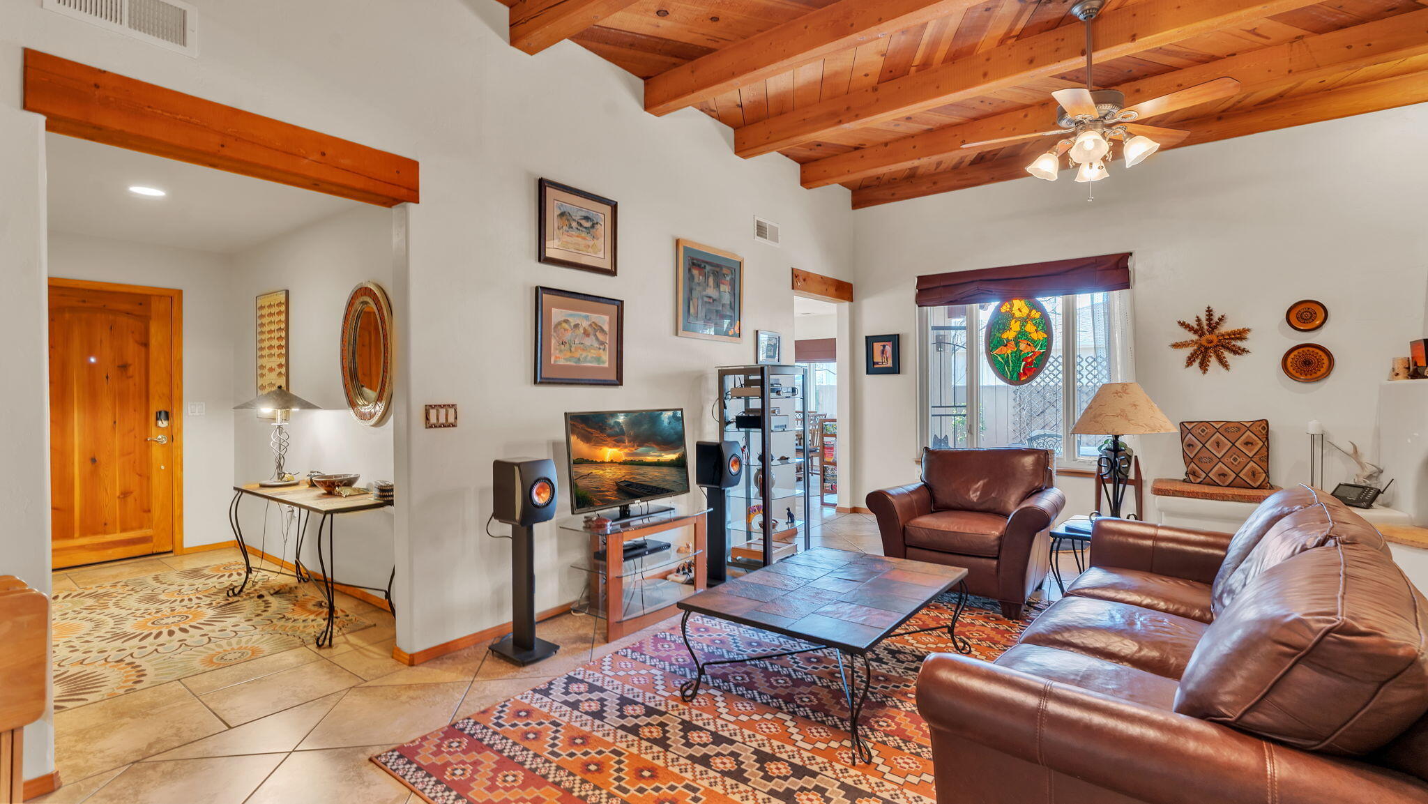 1203 Avenida De Pajarito