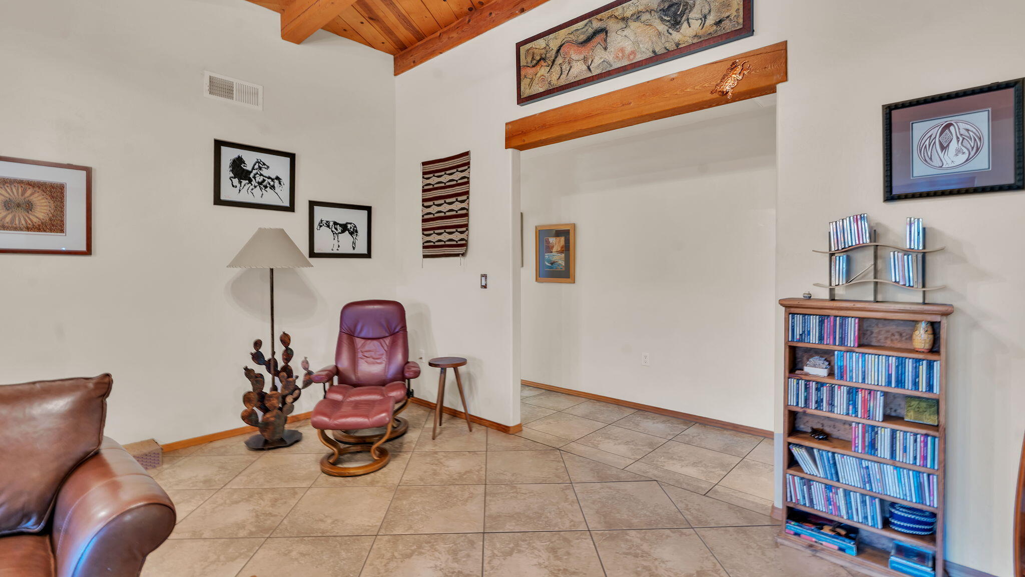 1203 Avenida De Pajarito