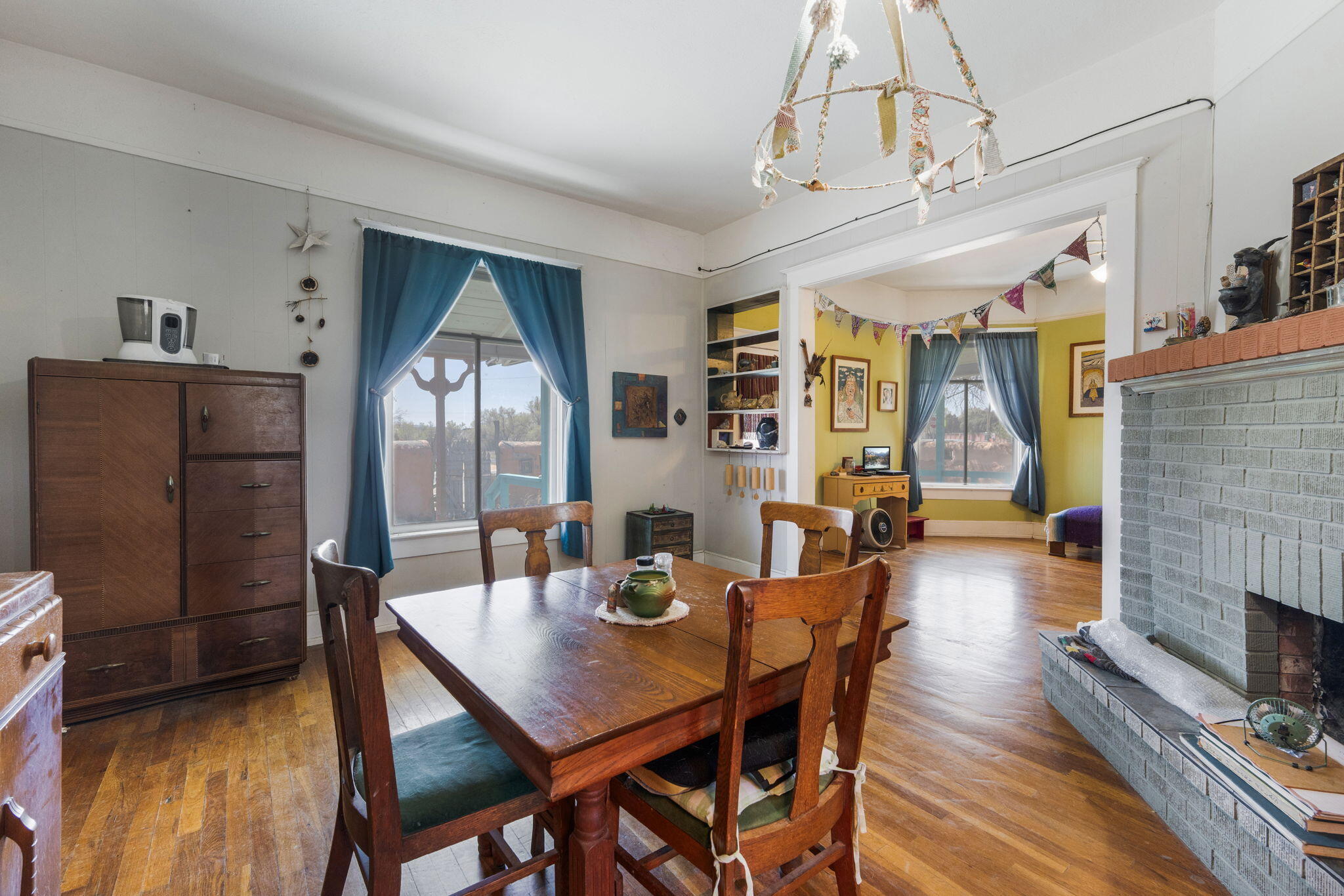 311 W Broadway